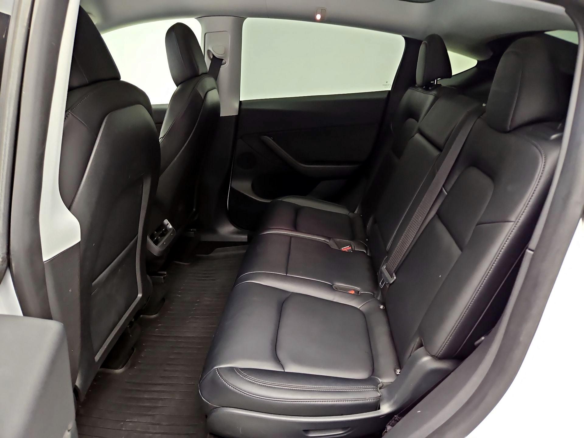 Thumbnail: 2021 Tesla Model Y - 19