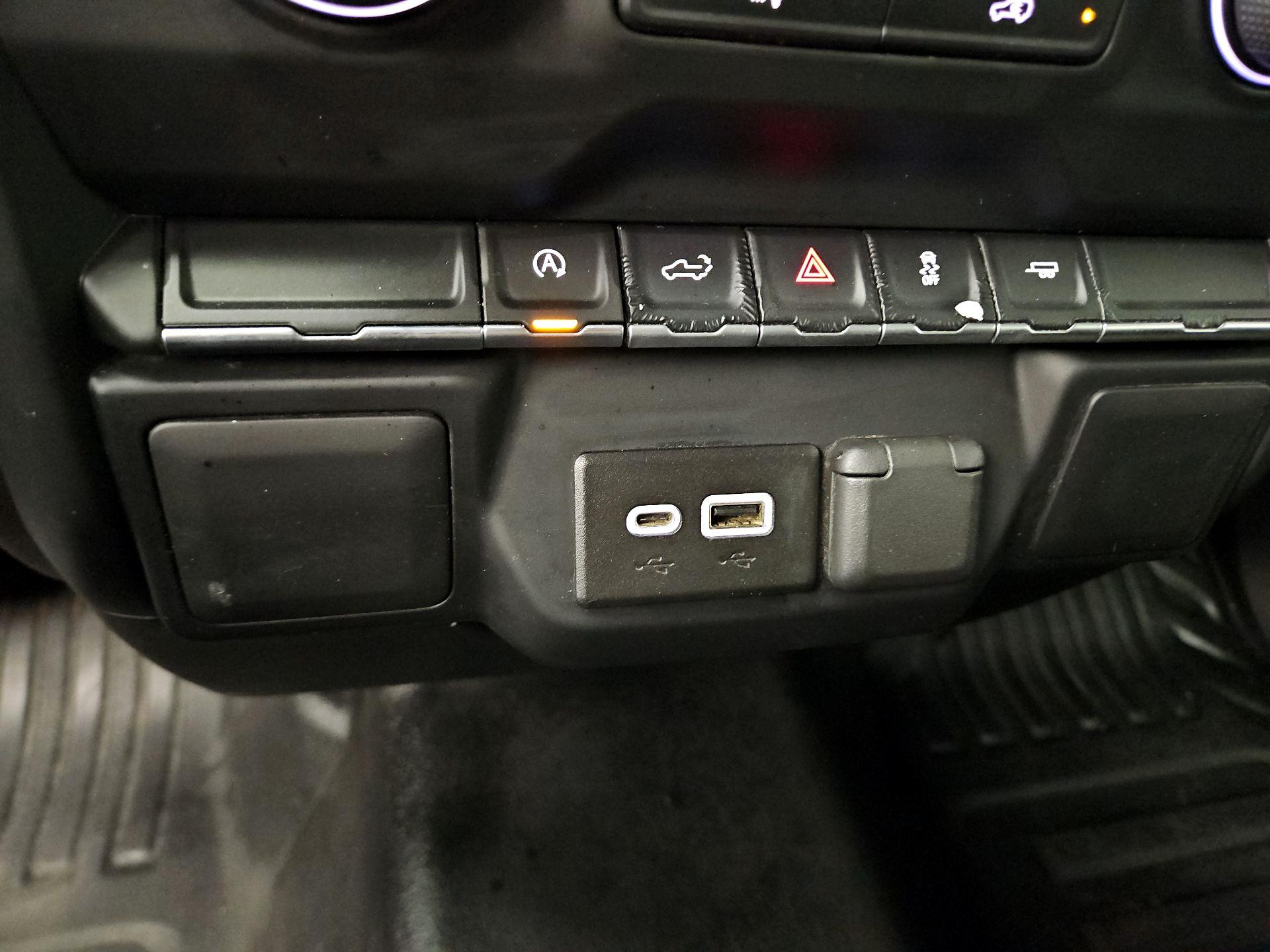 Thumbnail: 2022 Chevrolet Silverado 1500 - 18