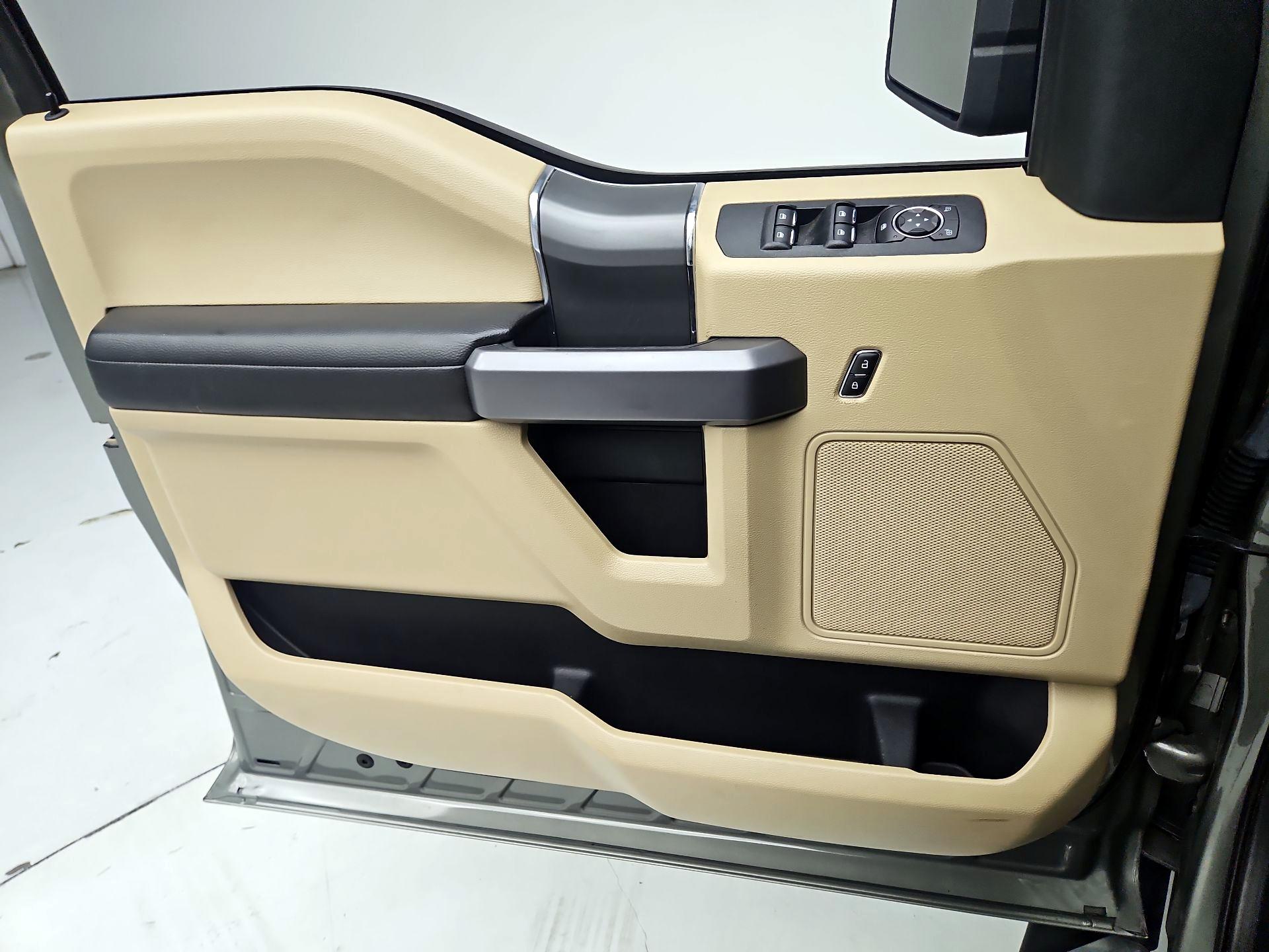 Thumbnail: 2019 Ford F-150 - 12