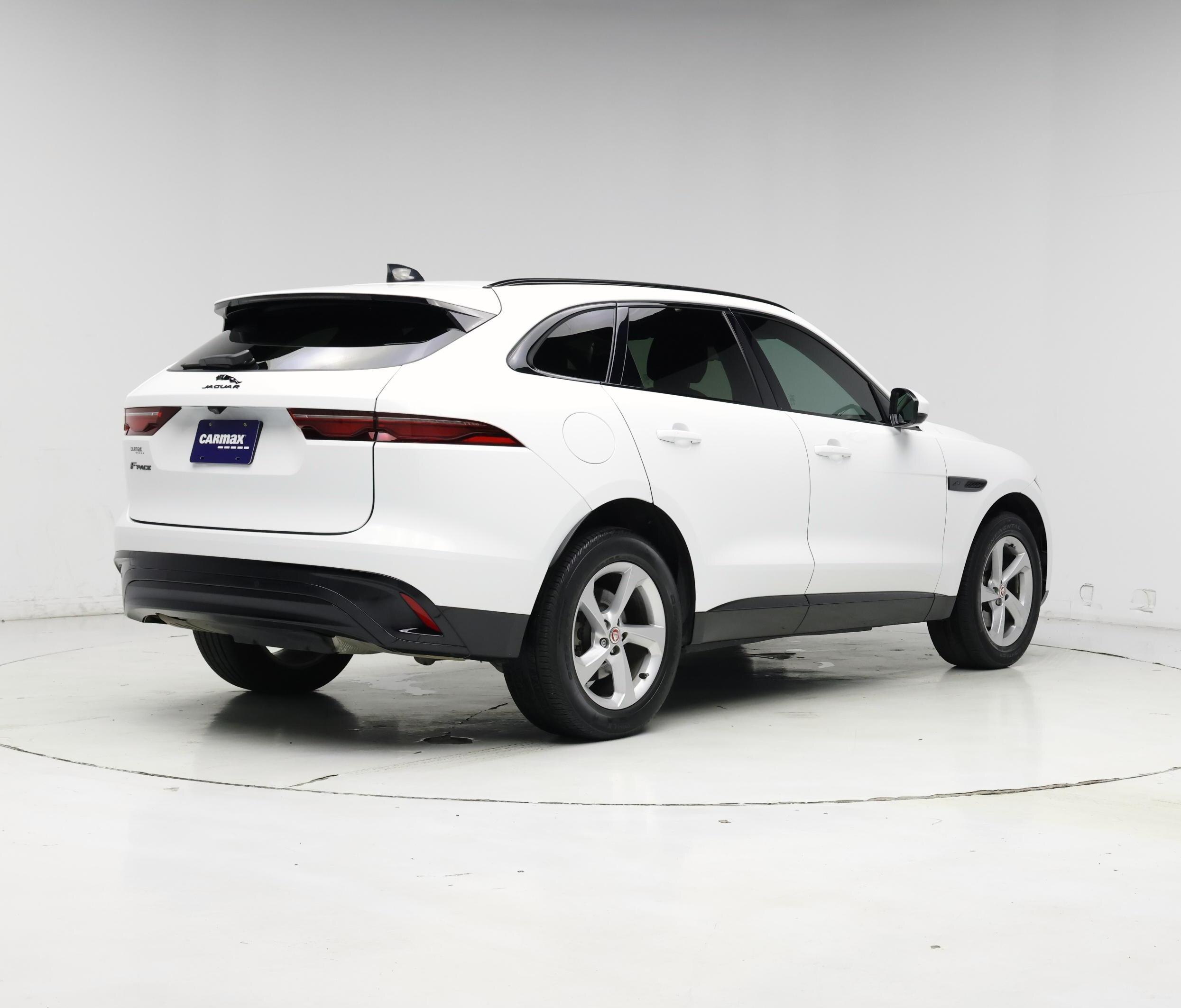 Thumbnail: 2023 Jaguar F-Pace - 8