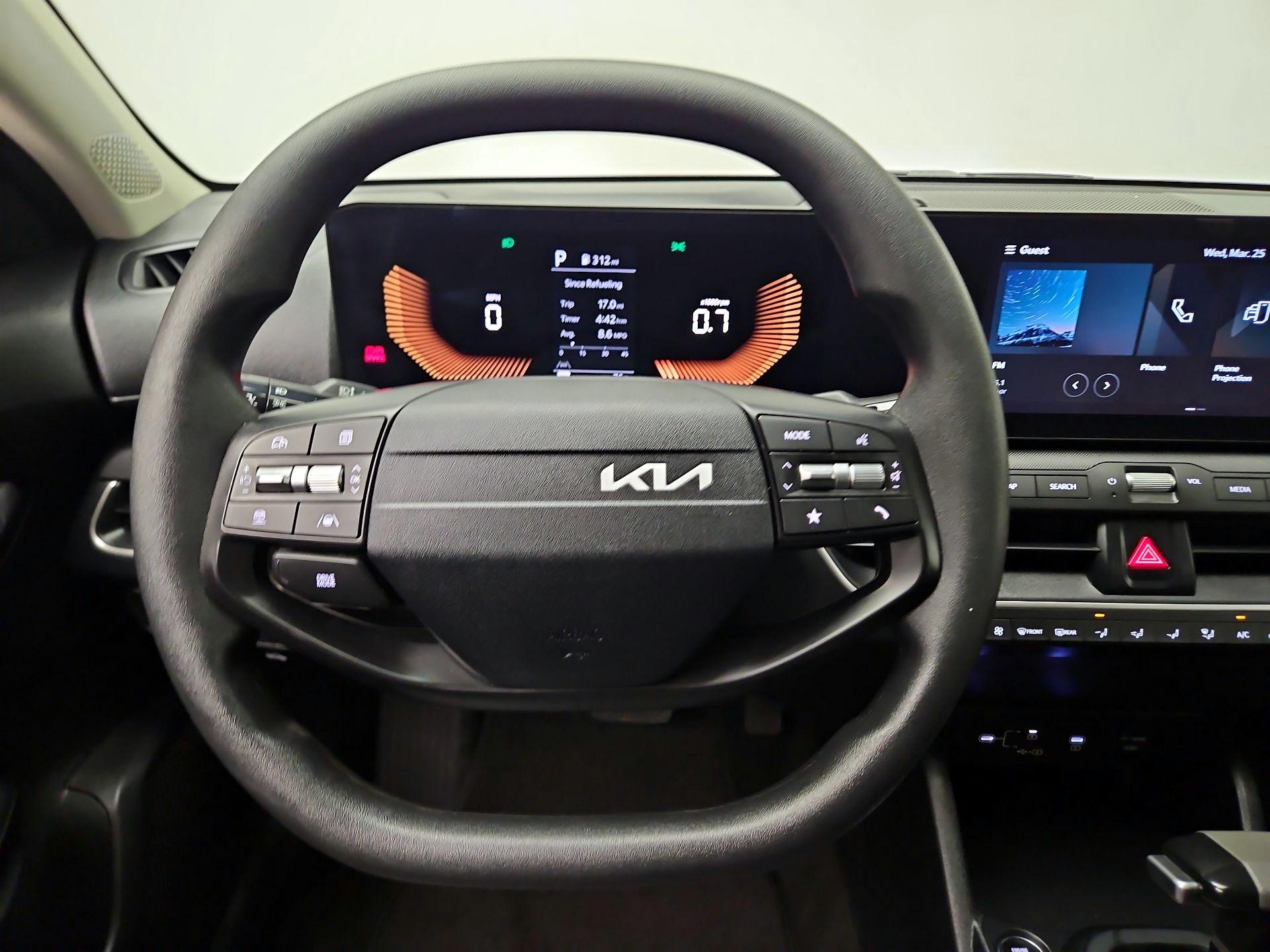 Thumbnail: 2025 Kia K4 - 10