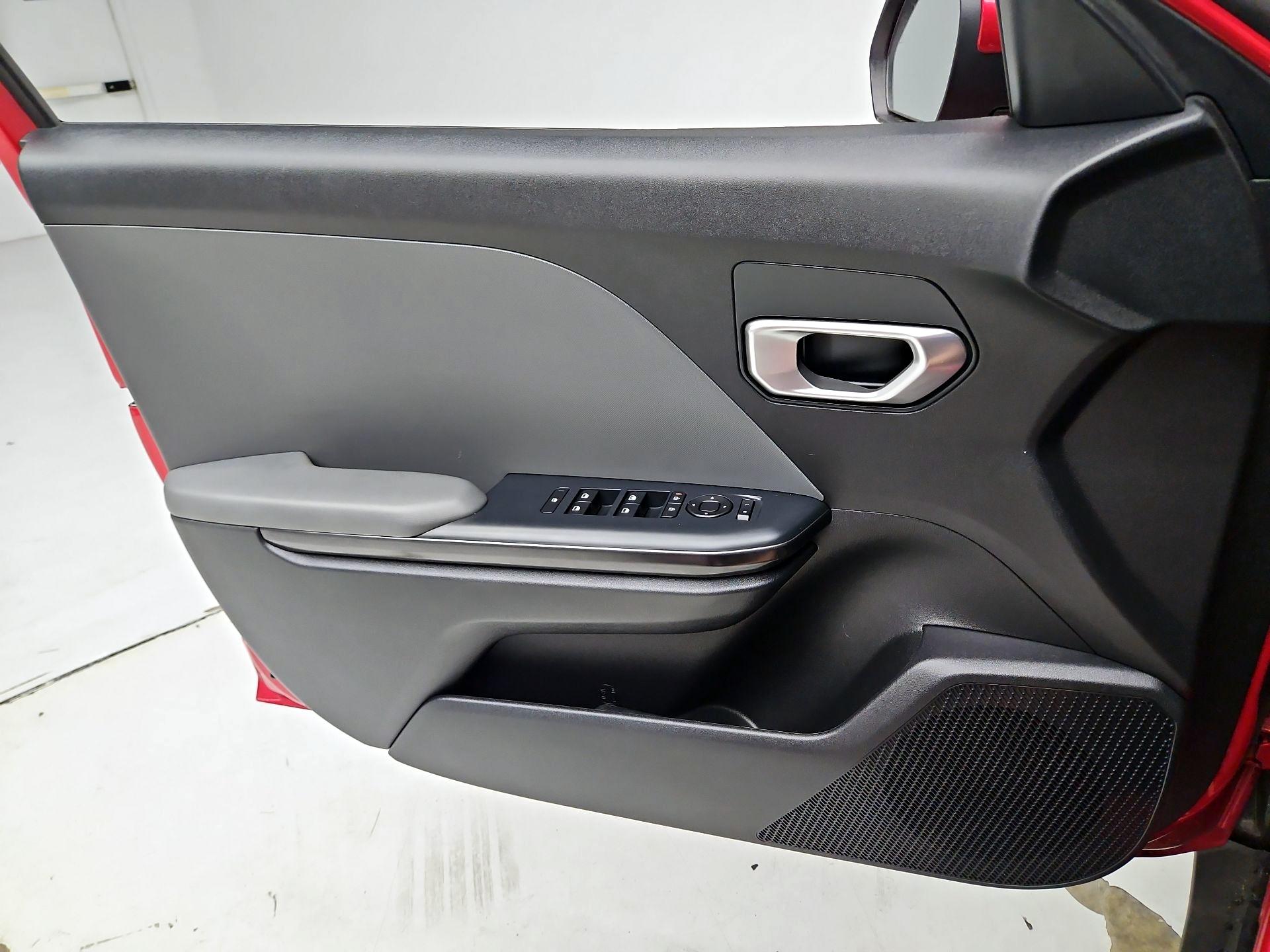 Thumbnail: 2025 Kia K4 - 12