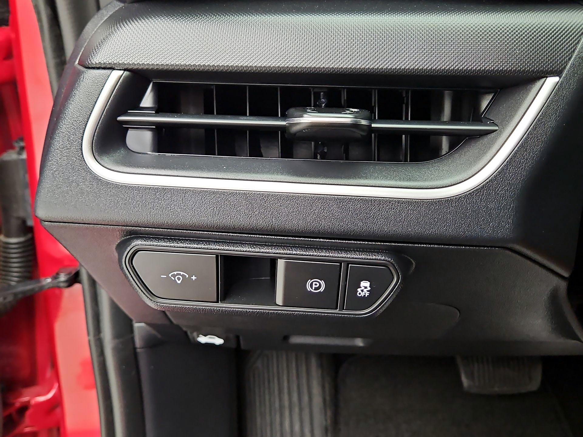 Thumbnail: 2025 Kia K4 - 13