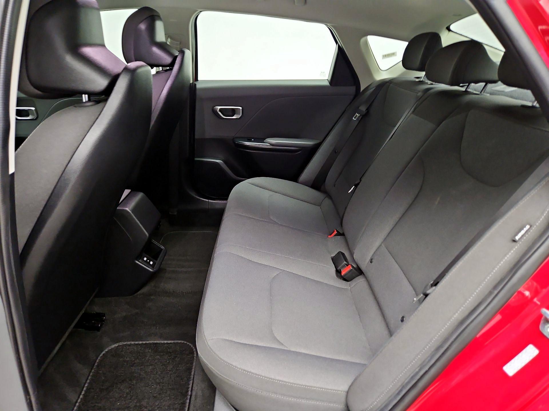 Thumbnail: 2025 Kia K4 - 19