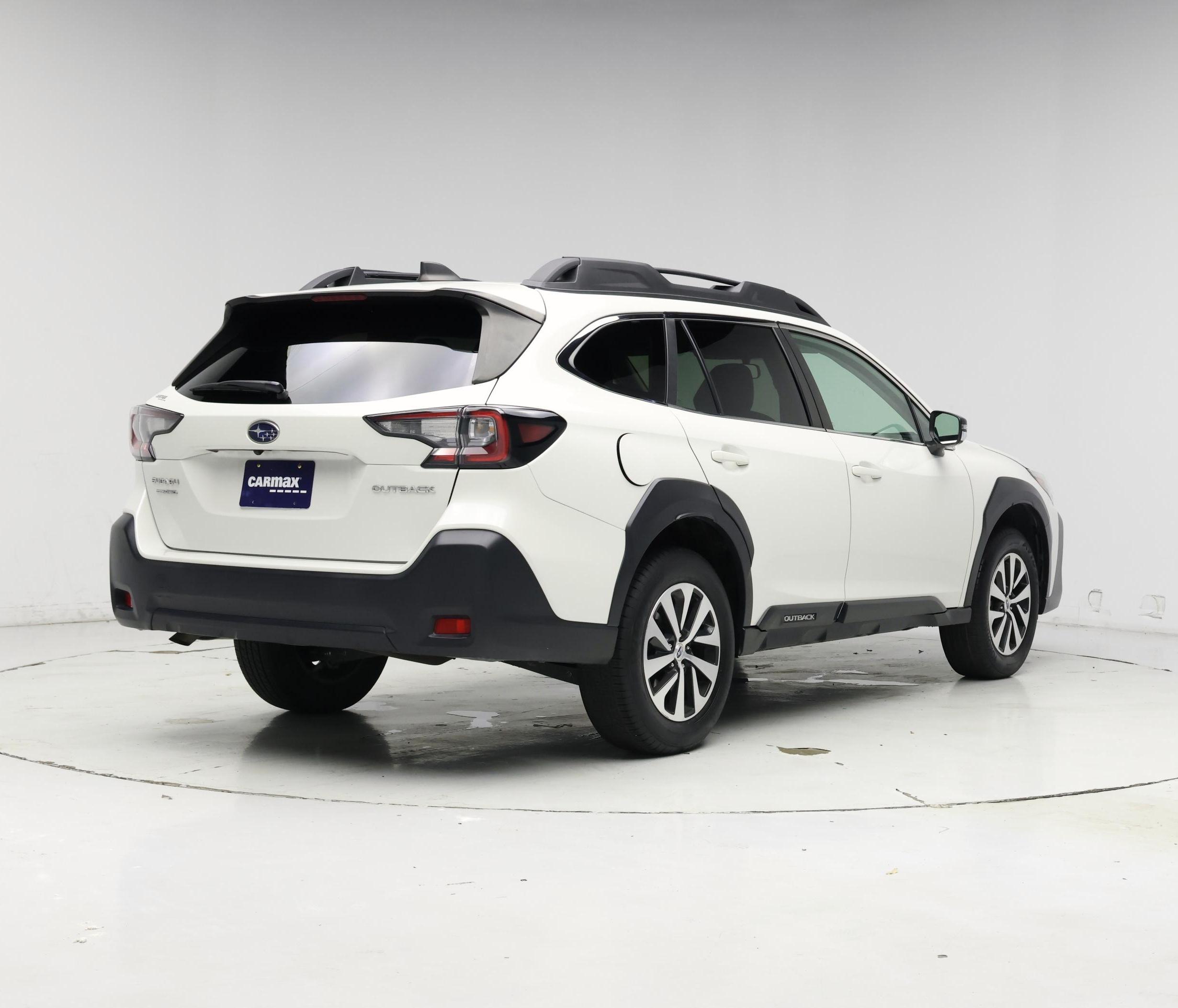 Thumbnail: 2023 Subaru Outback - 8