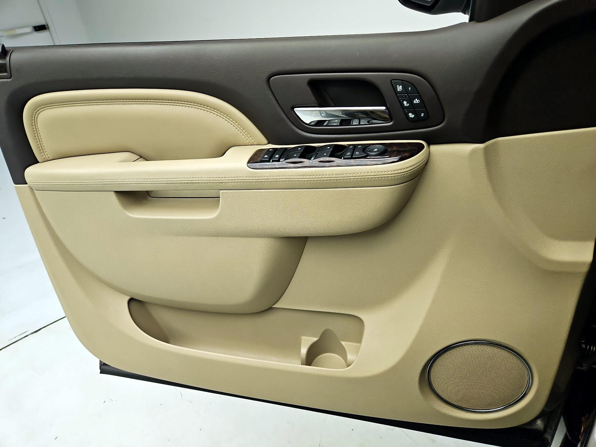 Thumbnail: 2014 GMC Yukon - 12