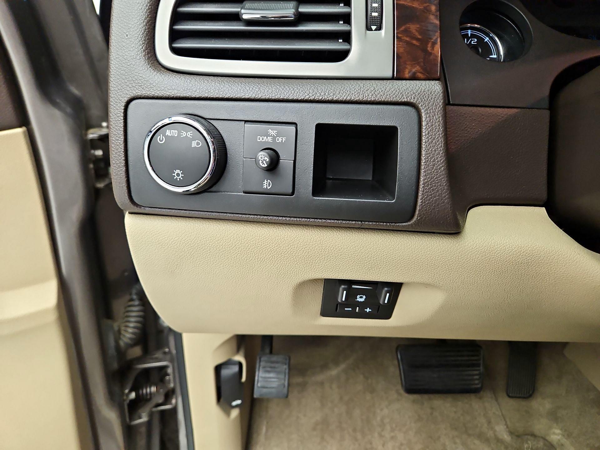 Thumbnail: 2014 GMC Yukon - 13