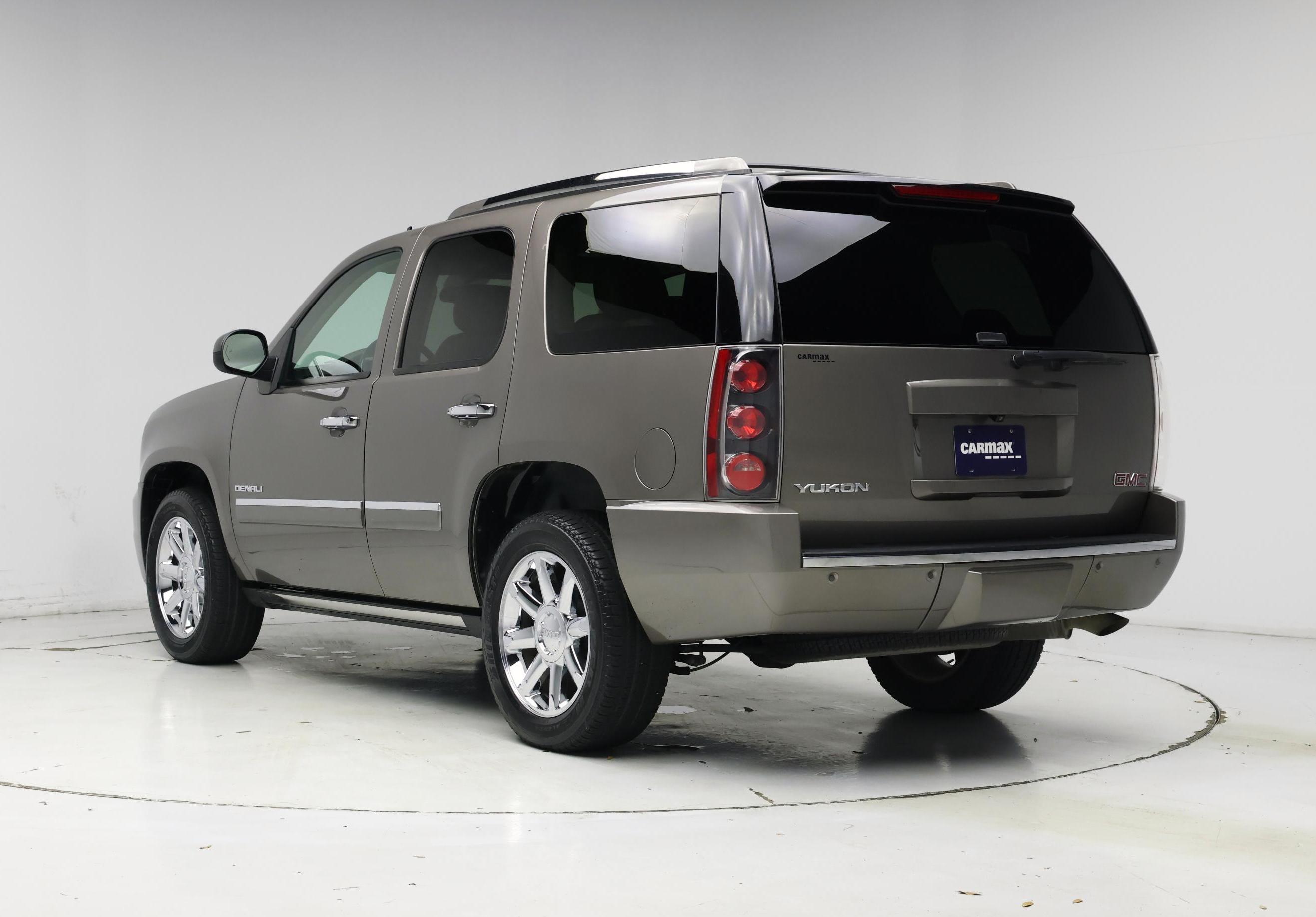 Thumbnail: 2014 GMC Yukon - 2