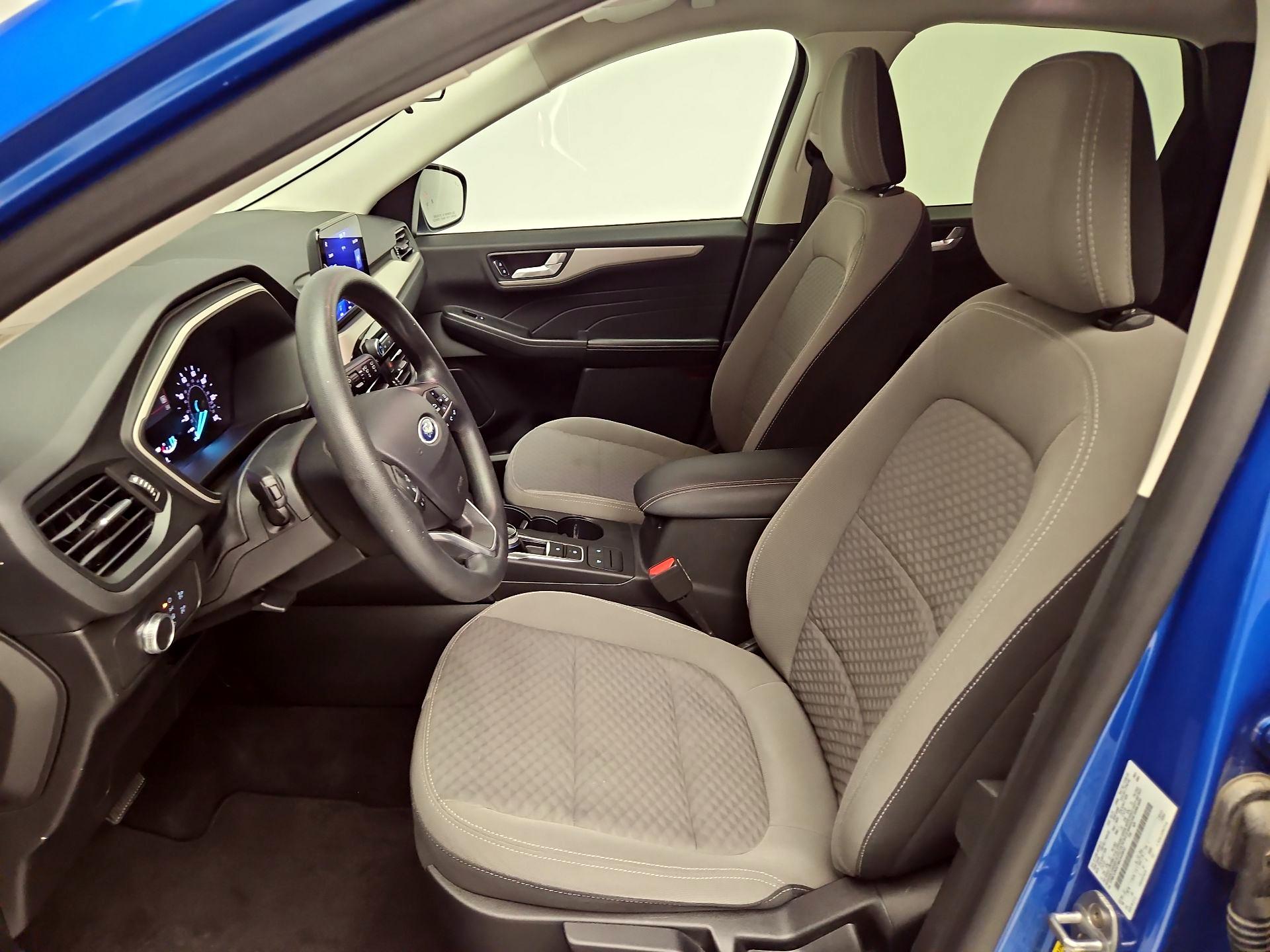 Thumbnail: 2021 Ford Escape - 11