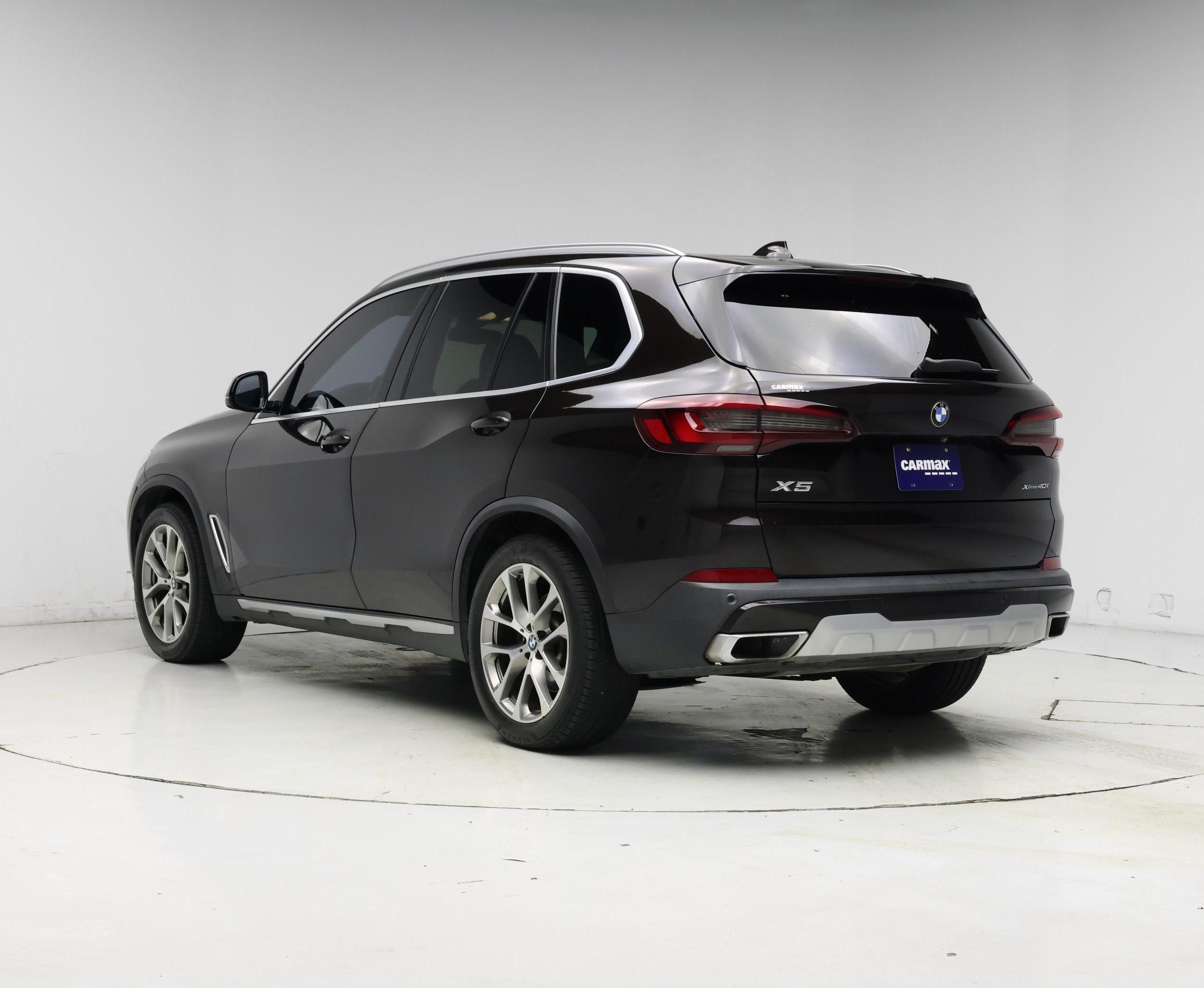 Thumbnail: 2021 BMW X5 - 2