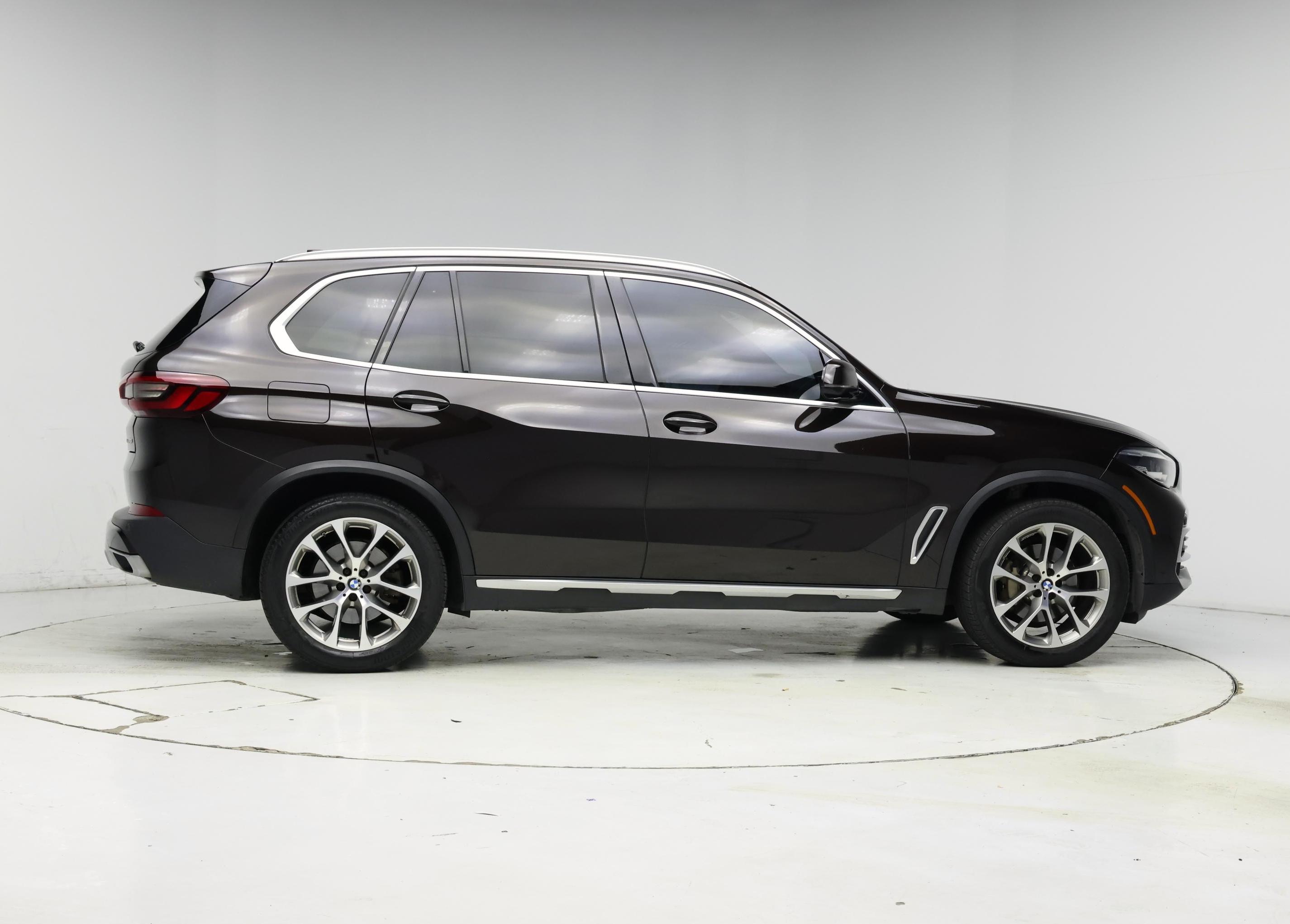 Thumbnail: 2021 BMW X5 - 7