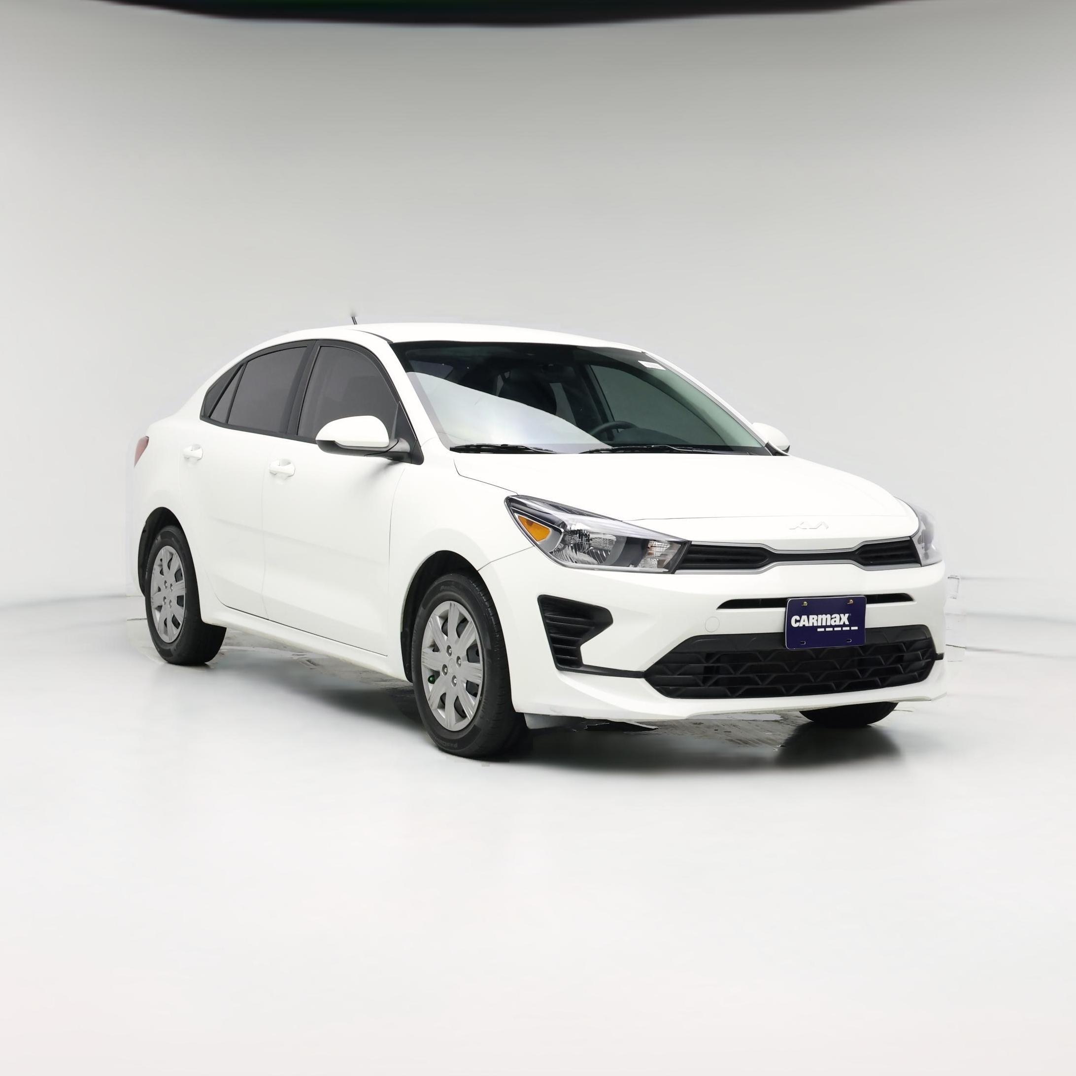Thumbnail: 2023 Kia Rio - 1