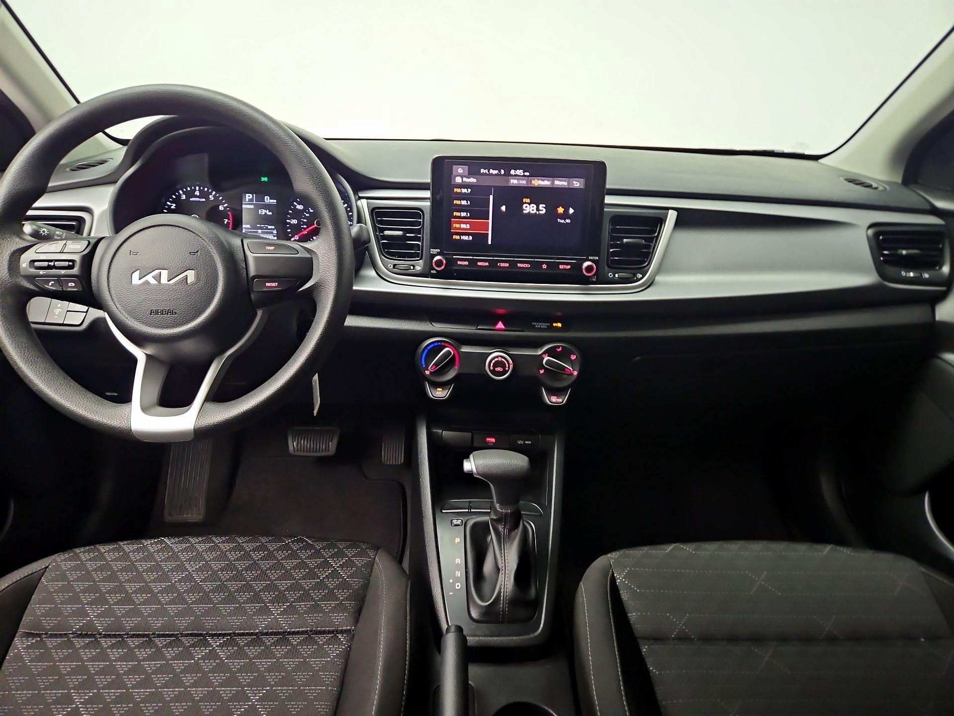 Thumbnail: 2023 Kia Rio - 9