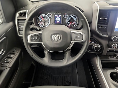 Steering Wheel & Instrument Cluster (On)