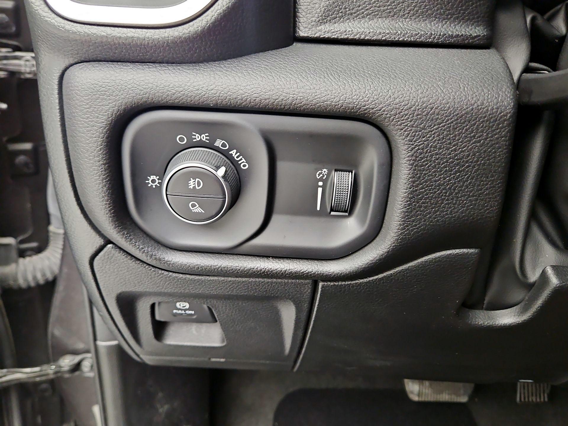 Thumbnail: 2024 RAM 1500 - 13