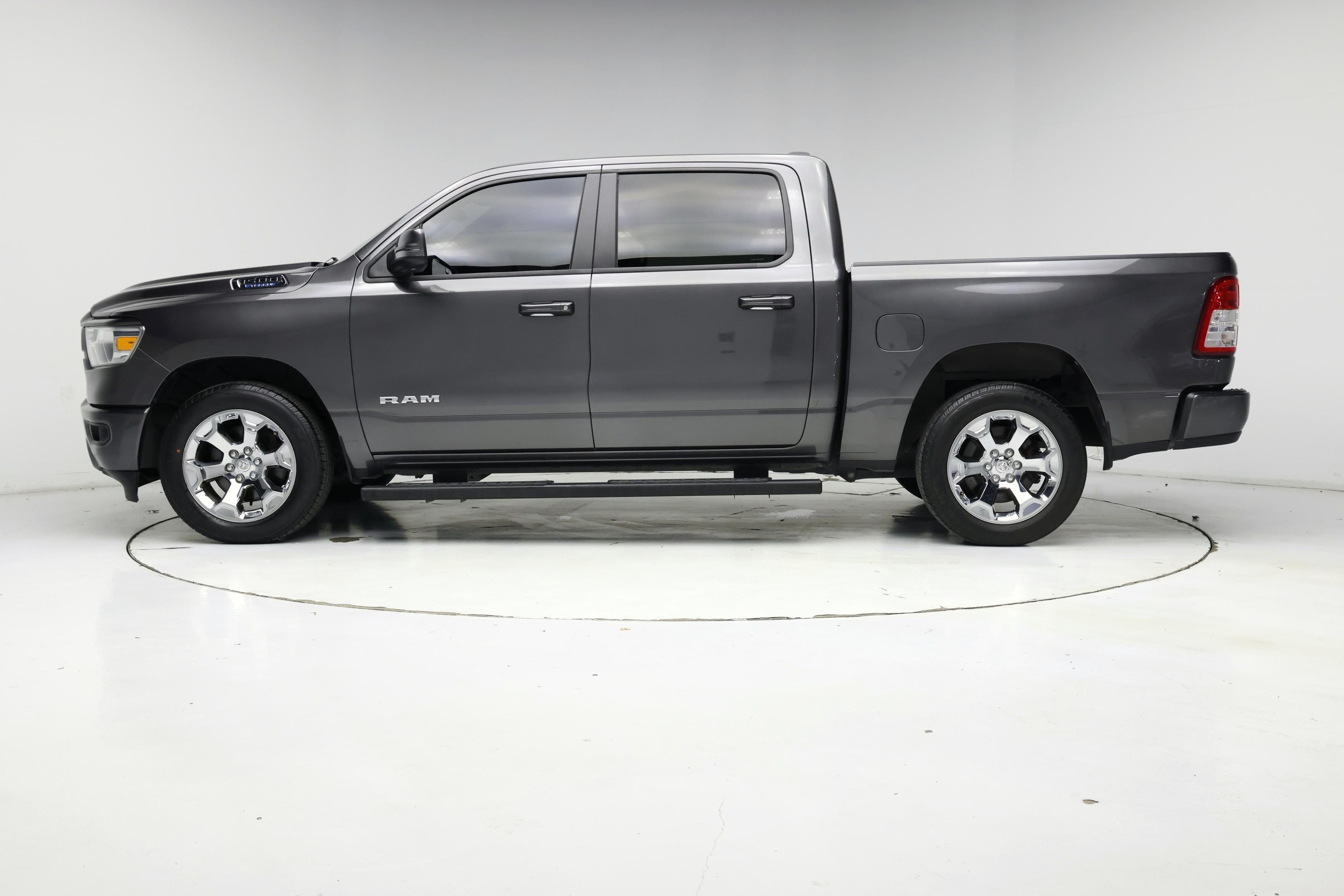 Thumbnail: 2024 RAM 1500 - 3