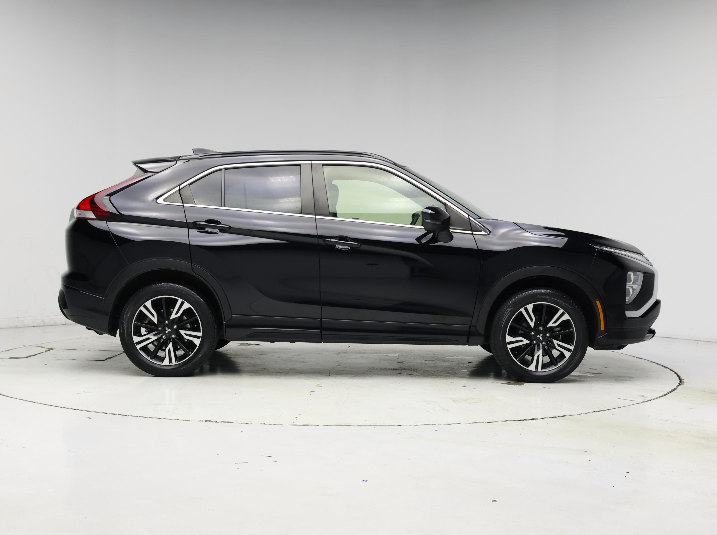 Thumbnail: 2023 Mitsubishi Eclipse Cross - 7
