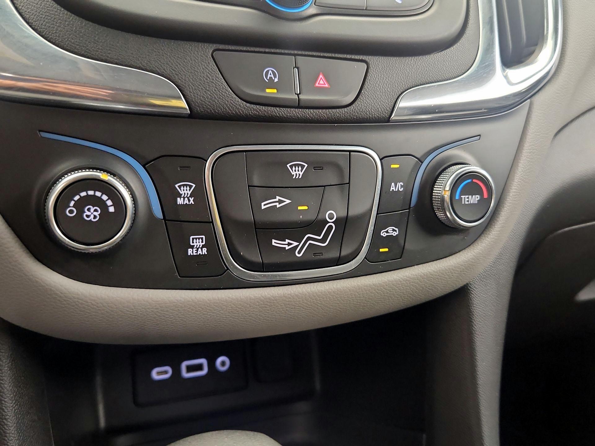 Thumbnail: 2023 Chevrolet Equinox - 16