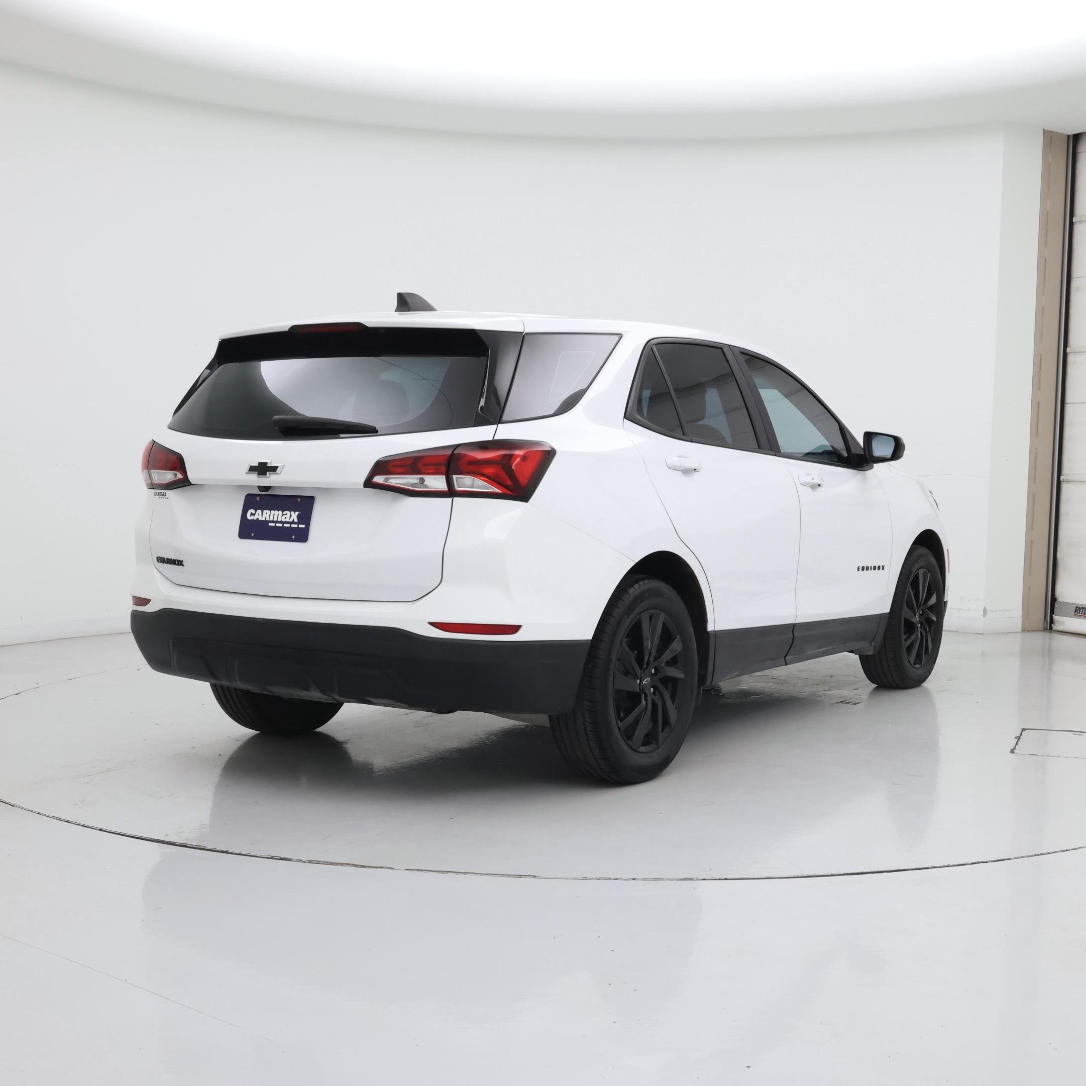 Thumbnail: 2023 Chevrolet Equinox - 8