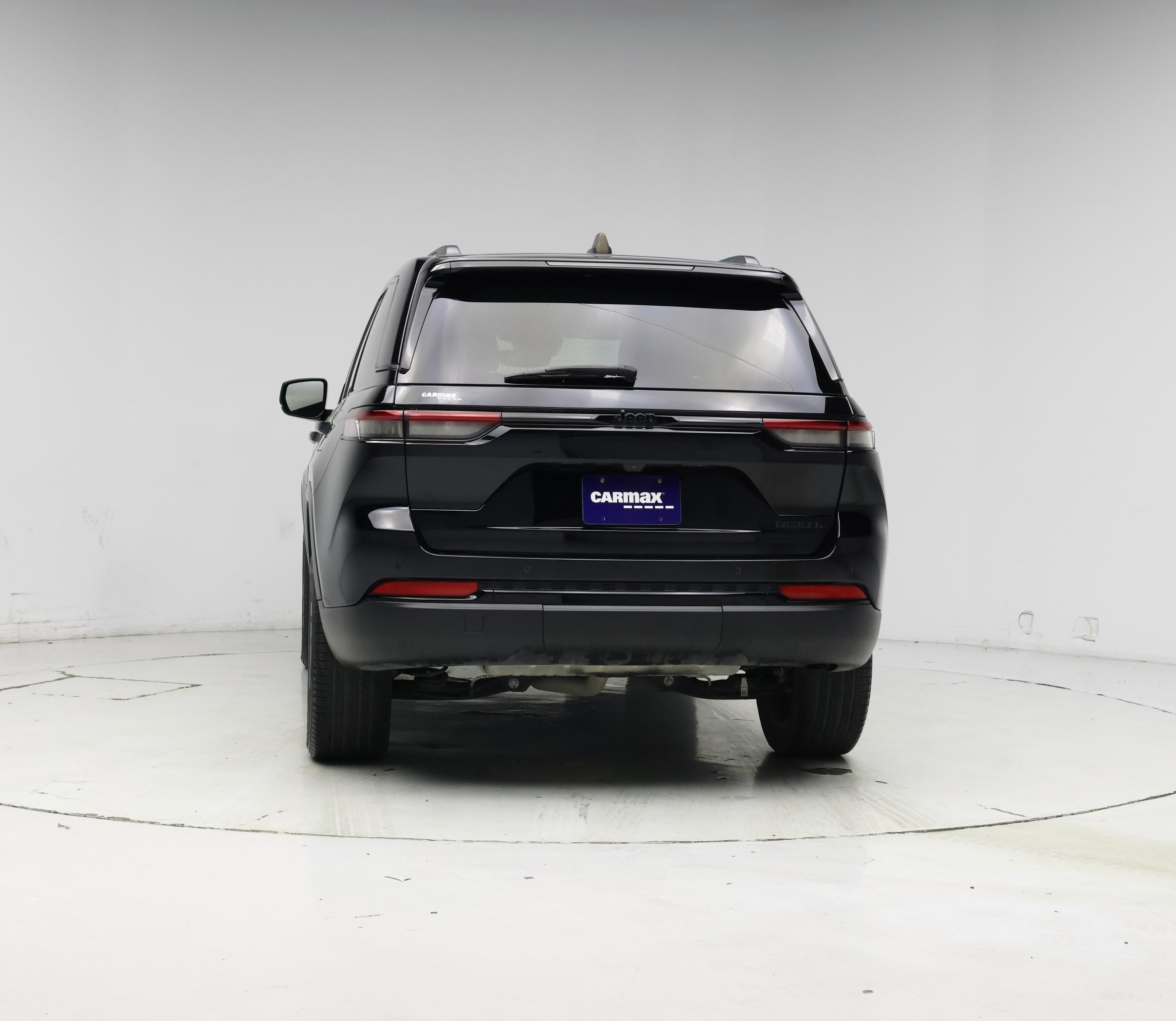 Thumbnail: 2023 Jeep Grand Cherokee - 6