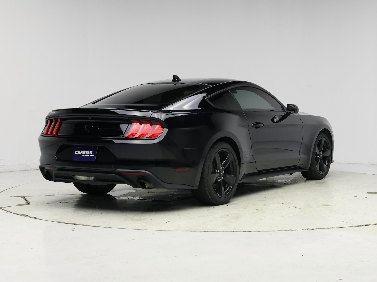 2023 Ford Mustang EcoBoost - Photo 9