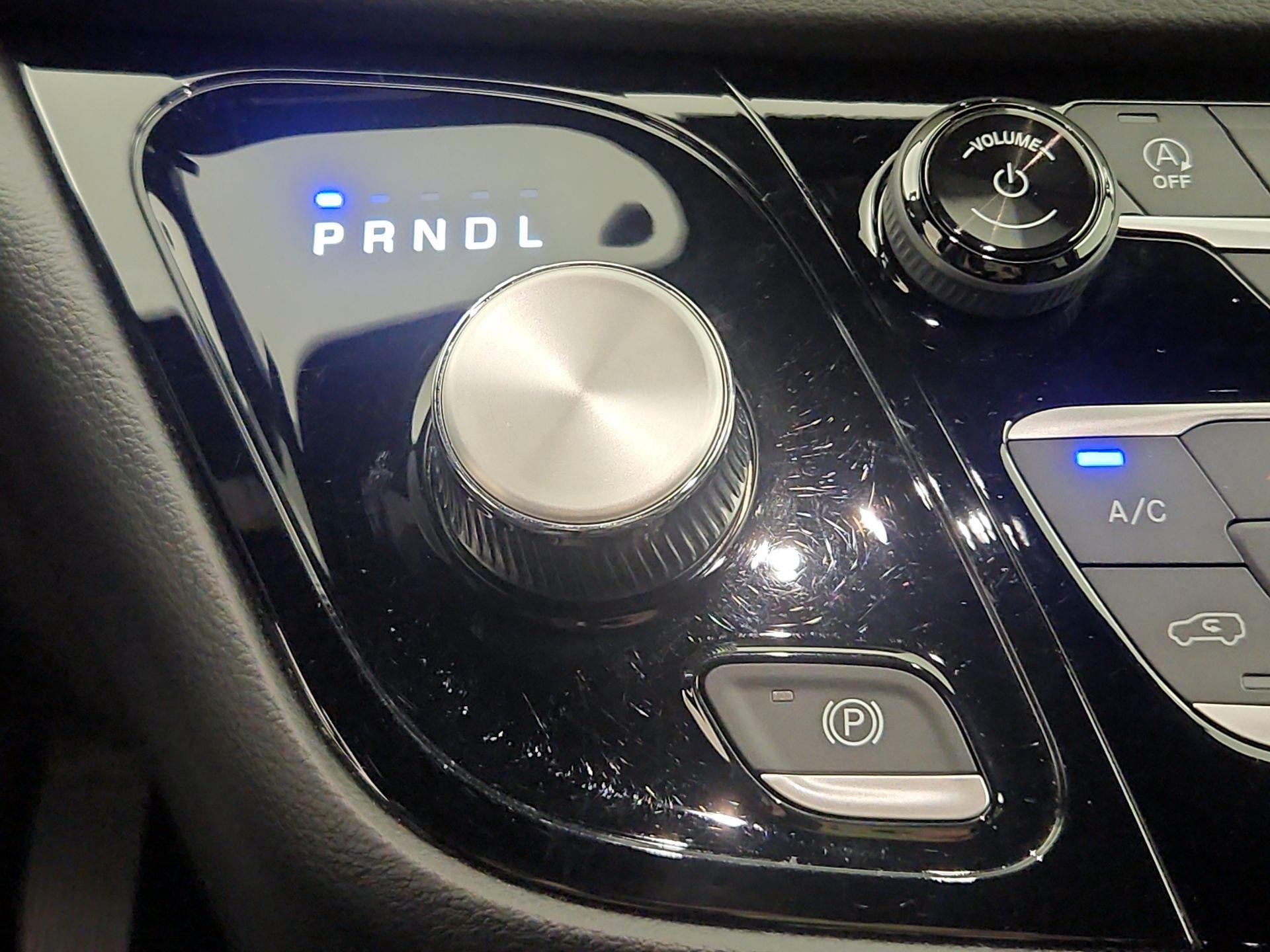 Thumbnail: 2025 Chrysler Pacifica - 17