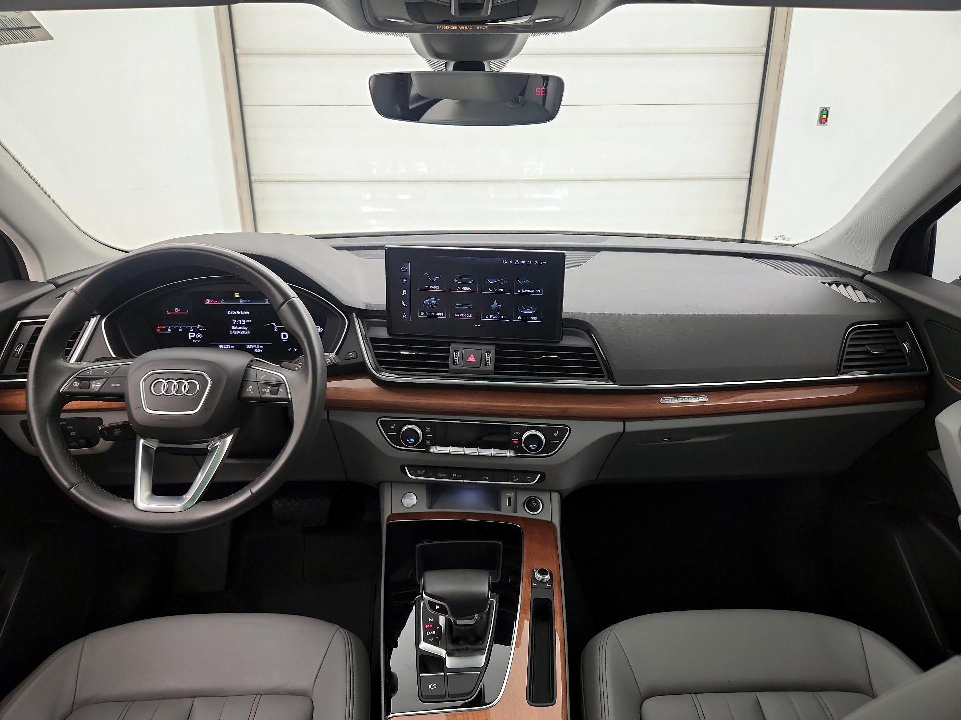 Thumbnail: 2022 Audi Q5 - 9