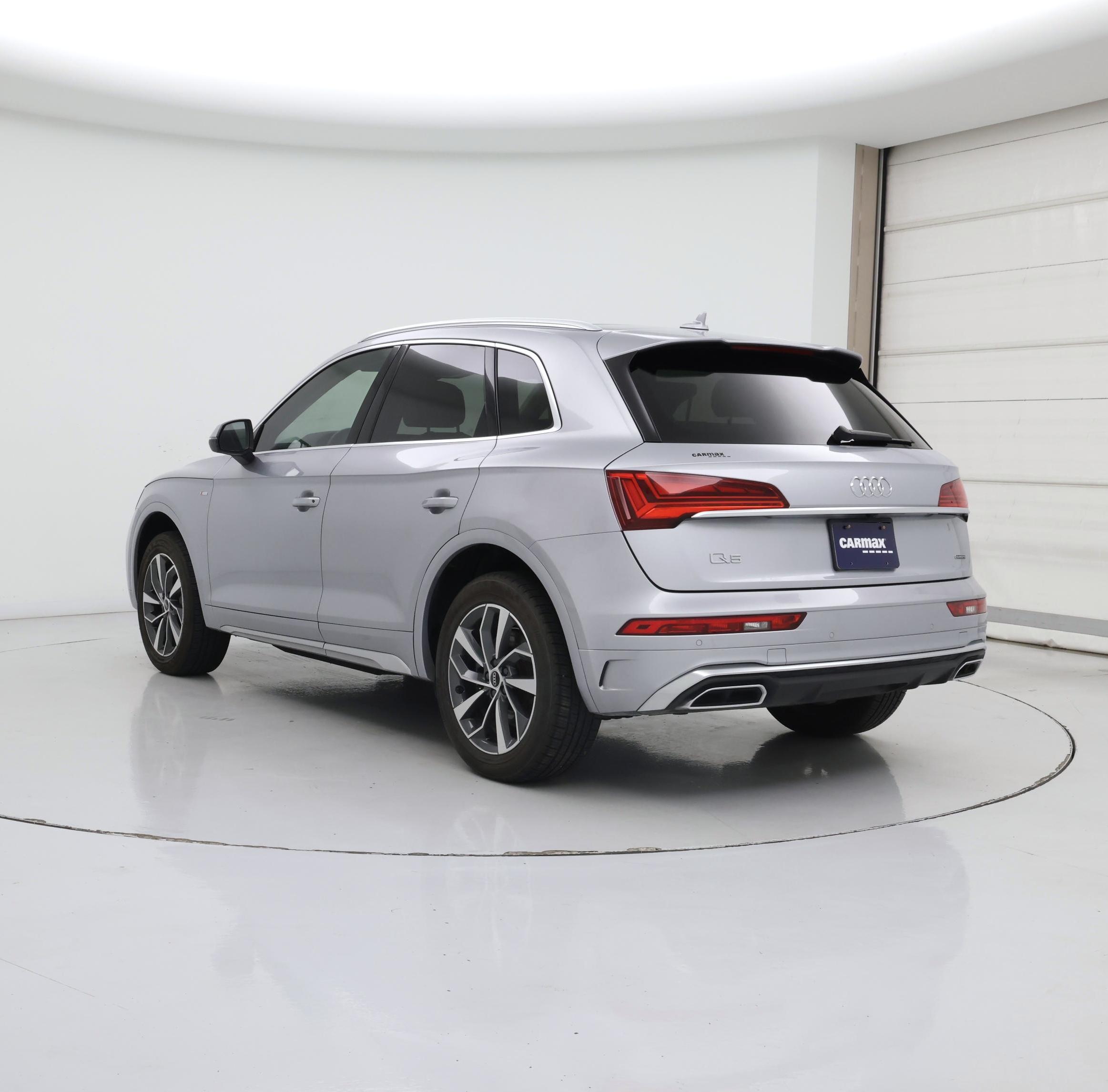 Thumbnail: 2022 Audi Q5 - 2