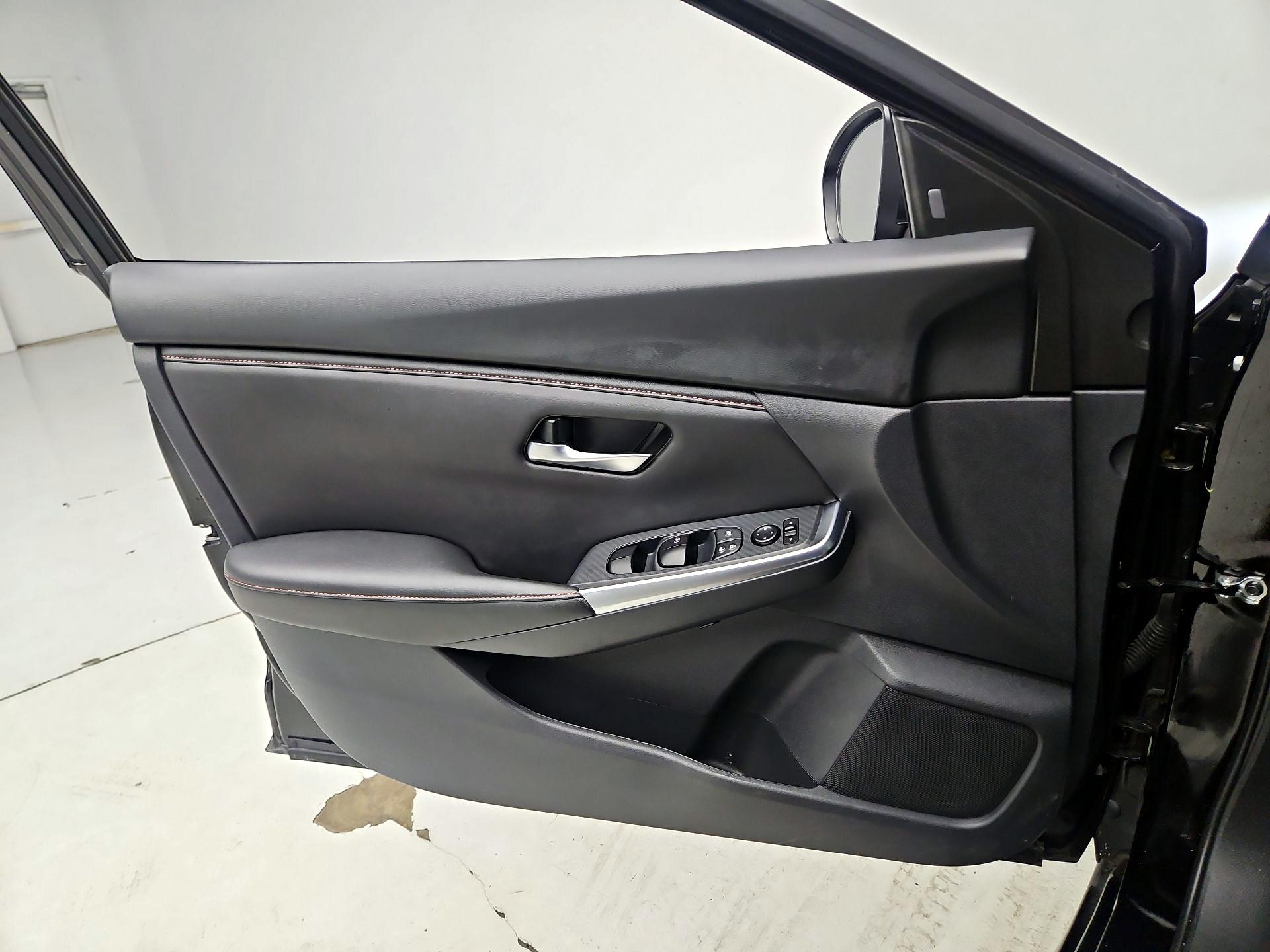 Thumbnail: 2025 Nissan Sentra - 12