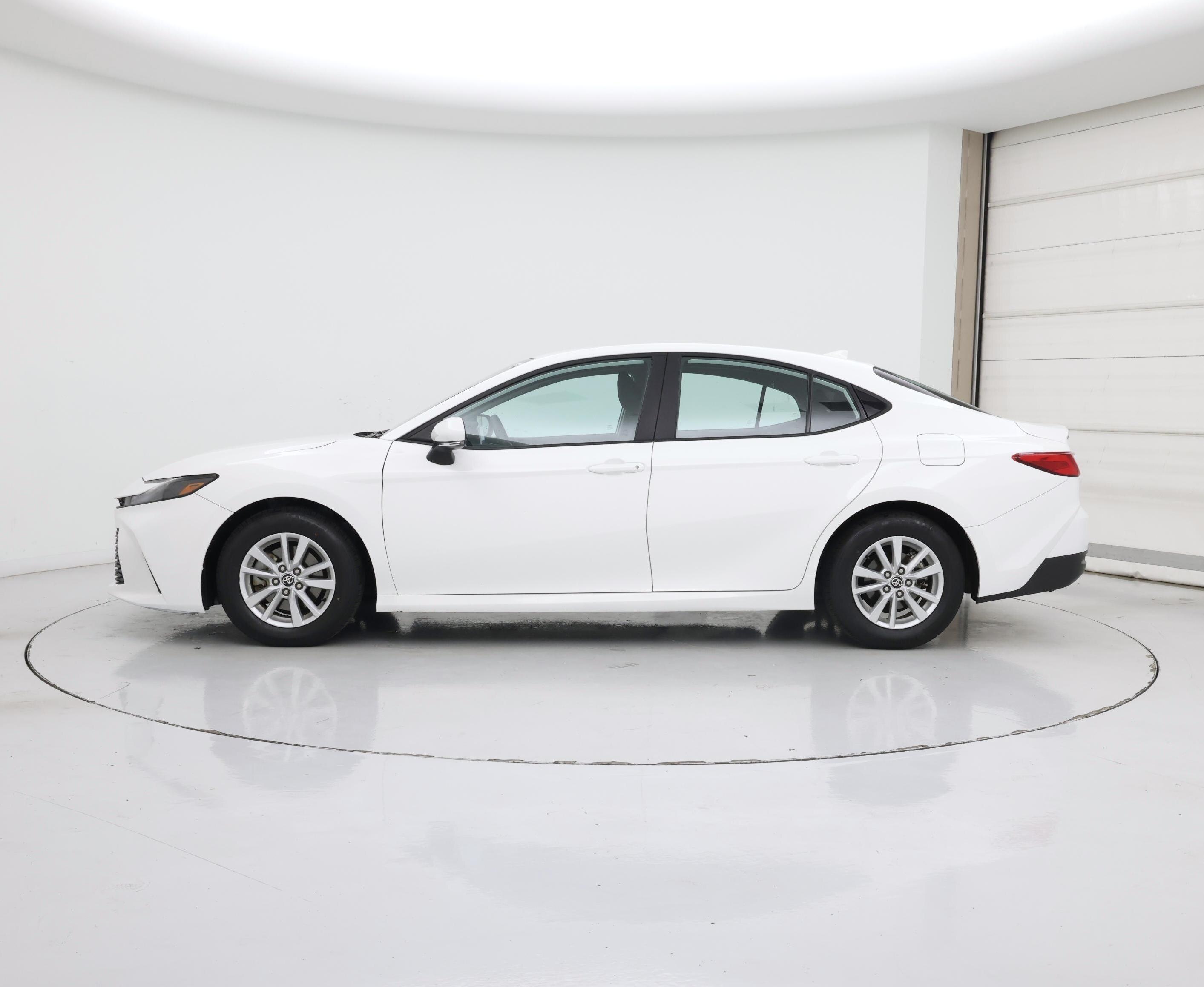 Thumbnail: 2025 Toyota Camry - 3