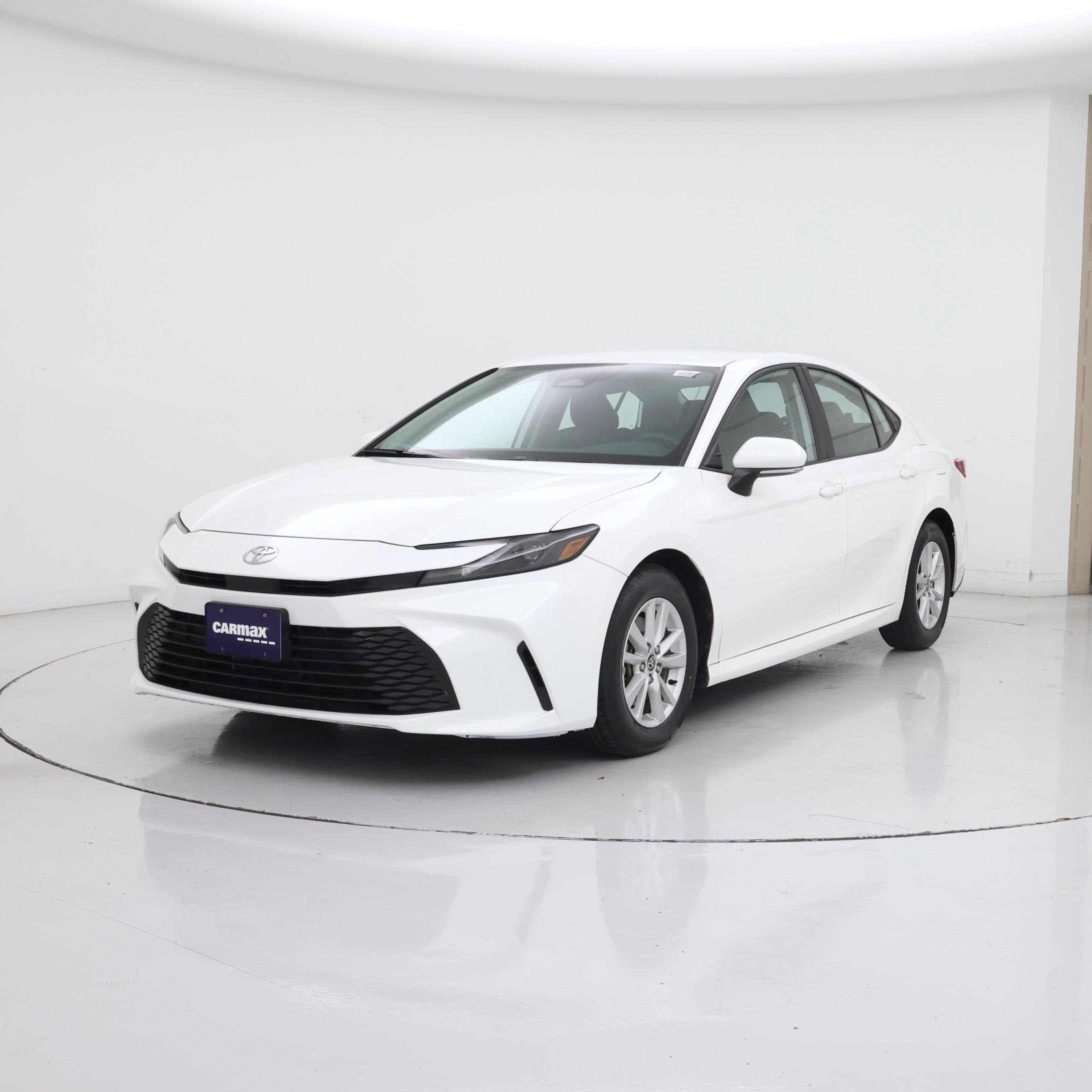 Thumbnail: 2025 Toyota Camry - 4