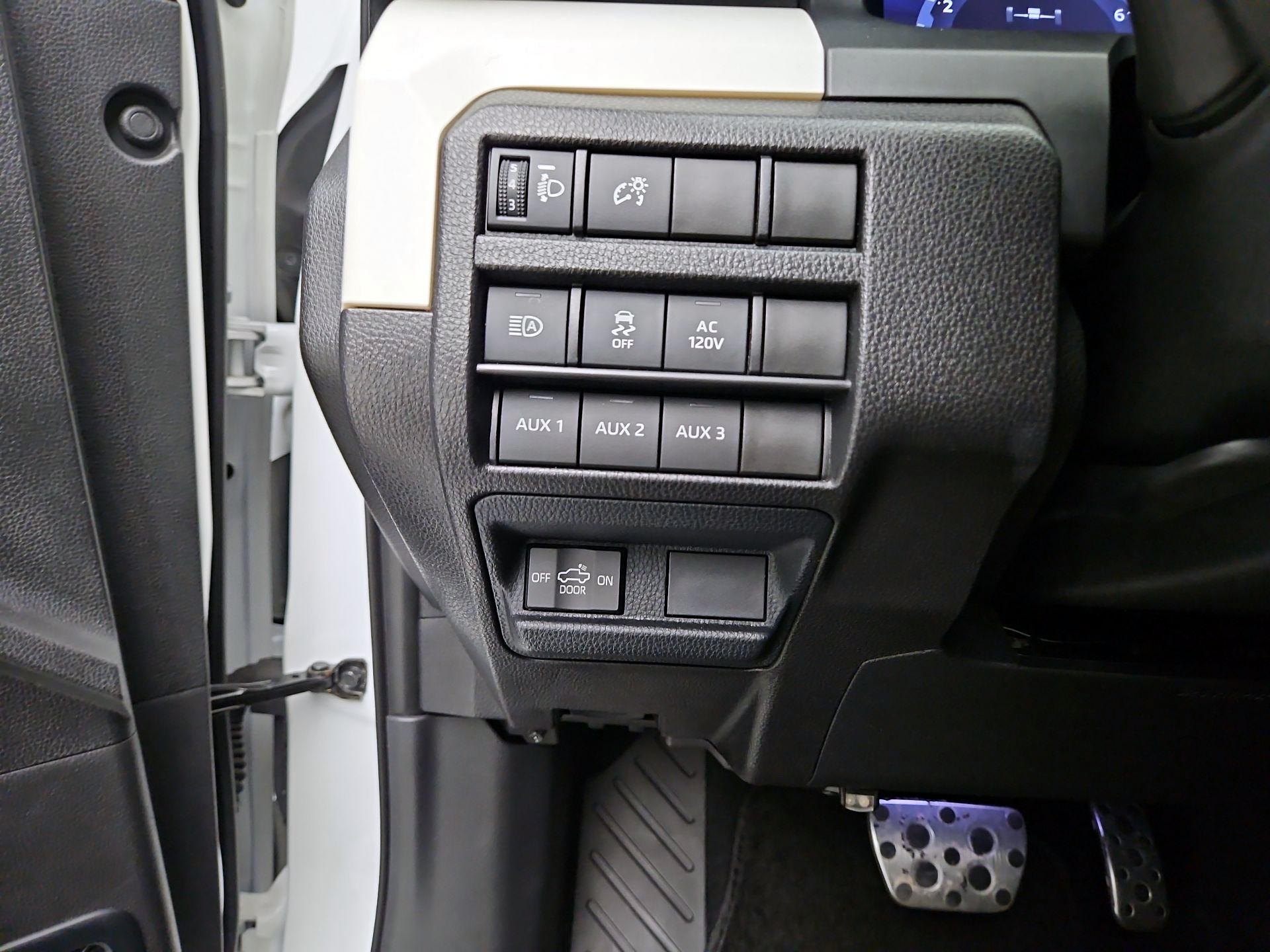 Thumbnail: 2024 Toyota Tacoma - 13