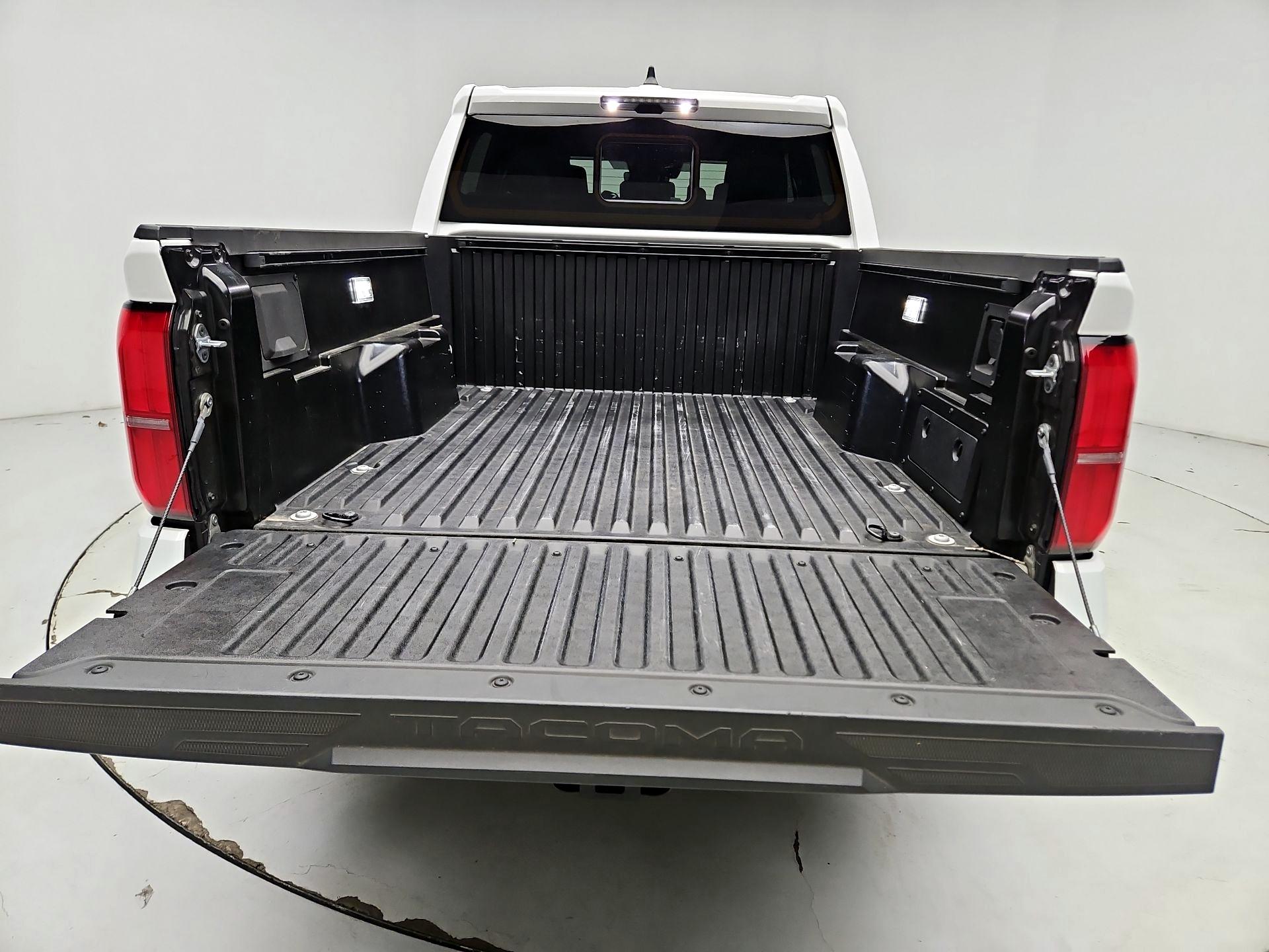 Thumbnail: 2024 Toyota Tacoma - 19