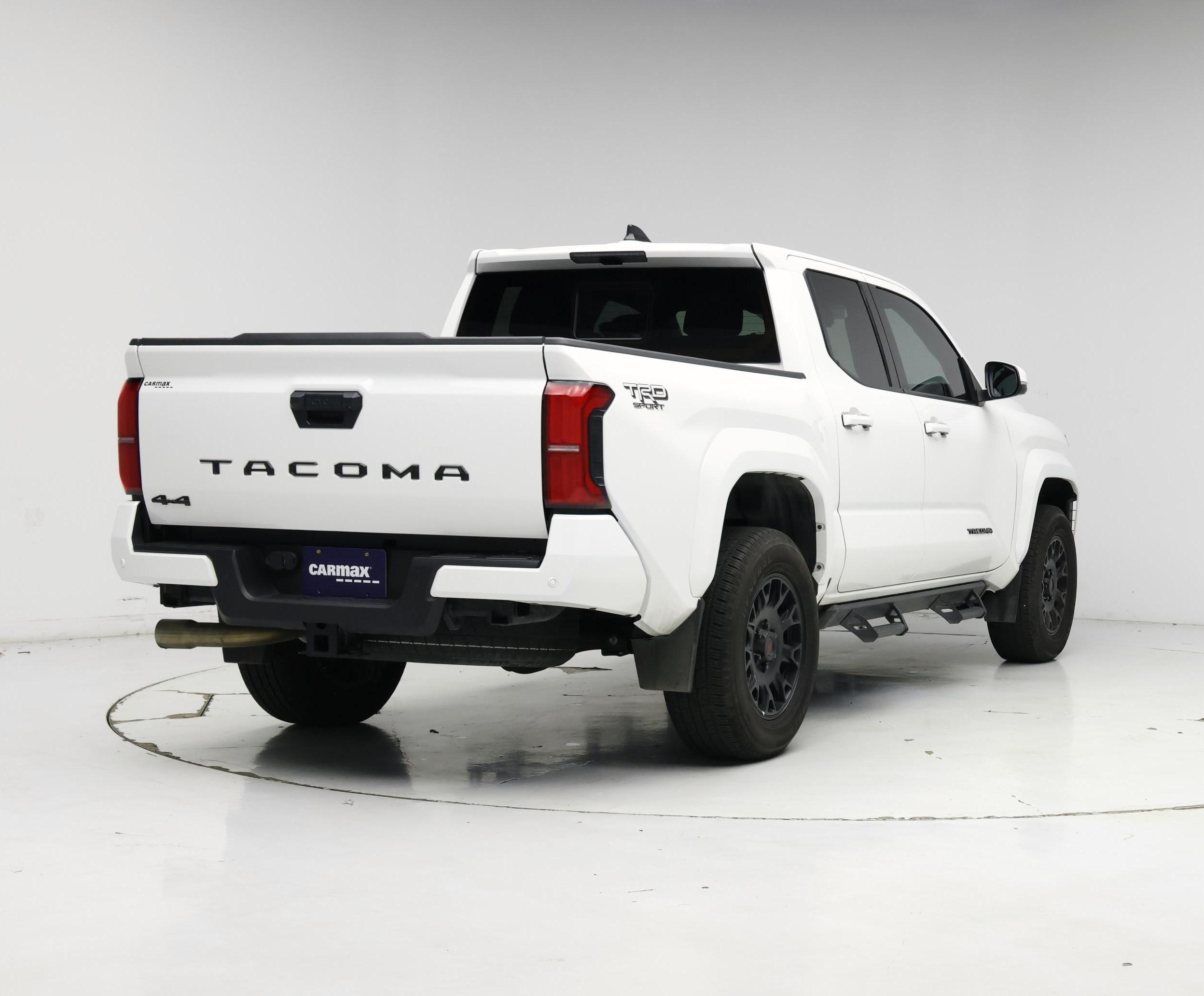 Thumbnail: 2024 Toyota Tacoma - 8