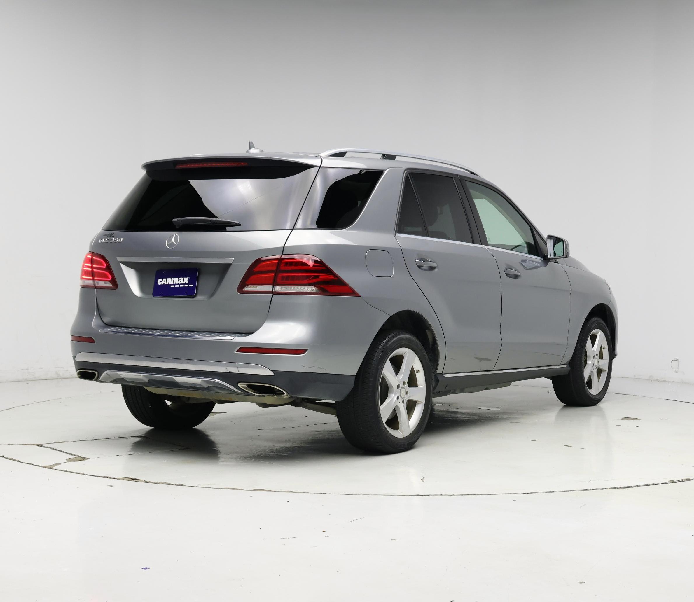 Thumbnail: 2016 Mercedes-Benz GLE - 8