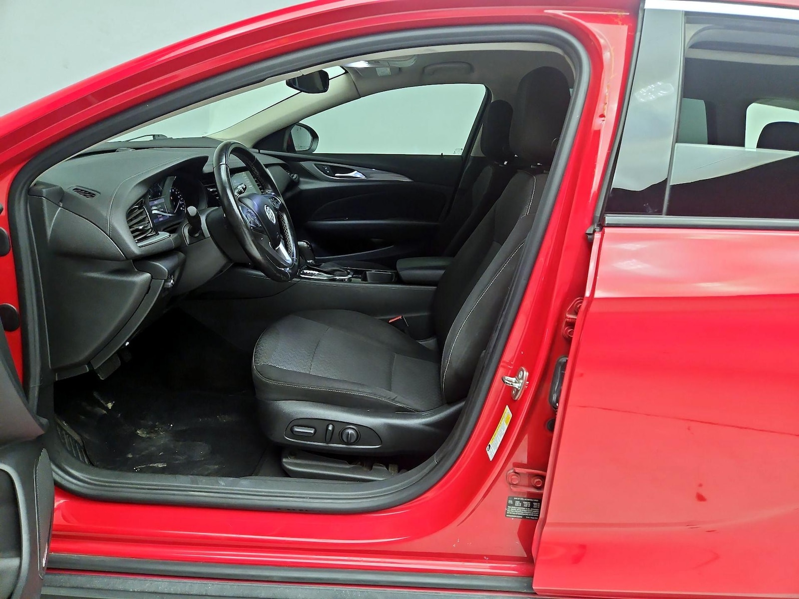 2019 Buick Regal TourX Preferred - Photo 12