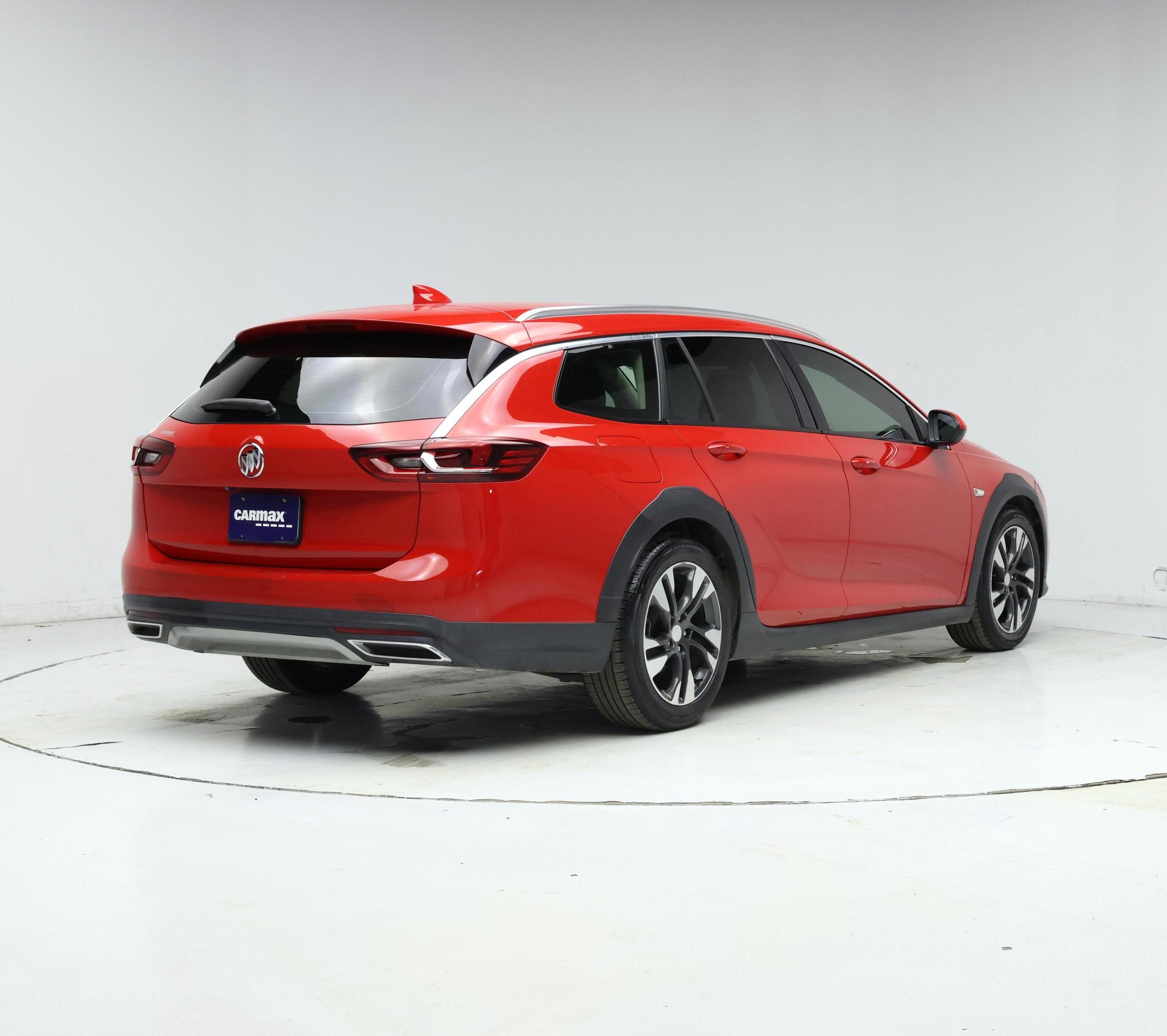 Thumbnail: 2019 Buick Regal - 8