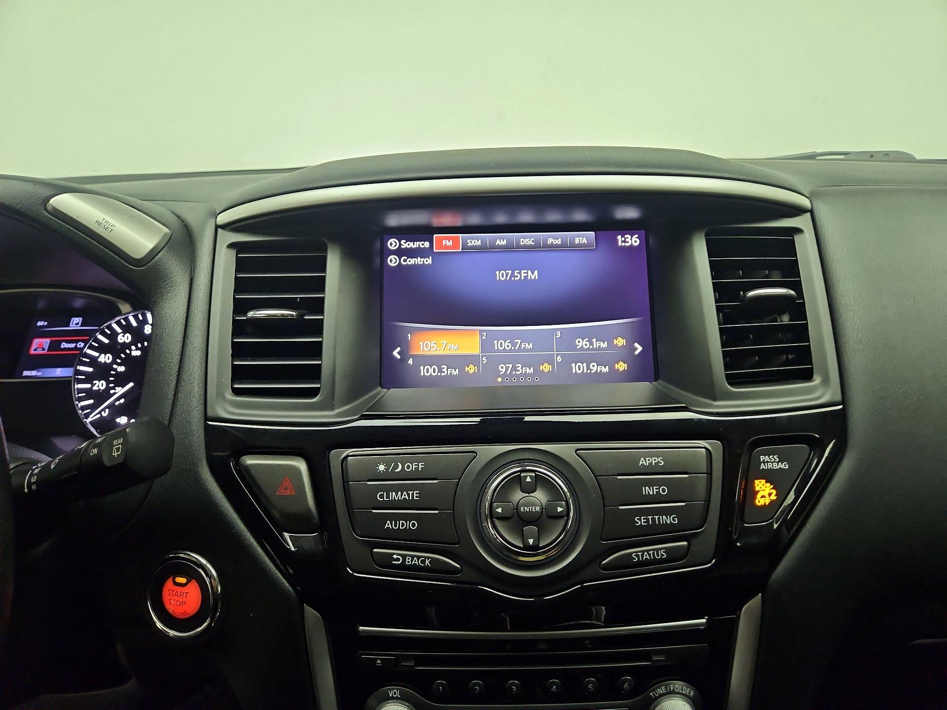 Thumbnail: 2020 Nissan Pathfinder - 15