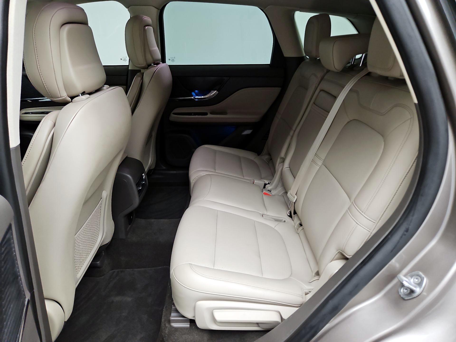 Thumbnail: 2020 Lincoln Corsair - 20