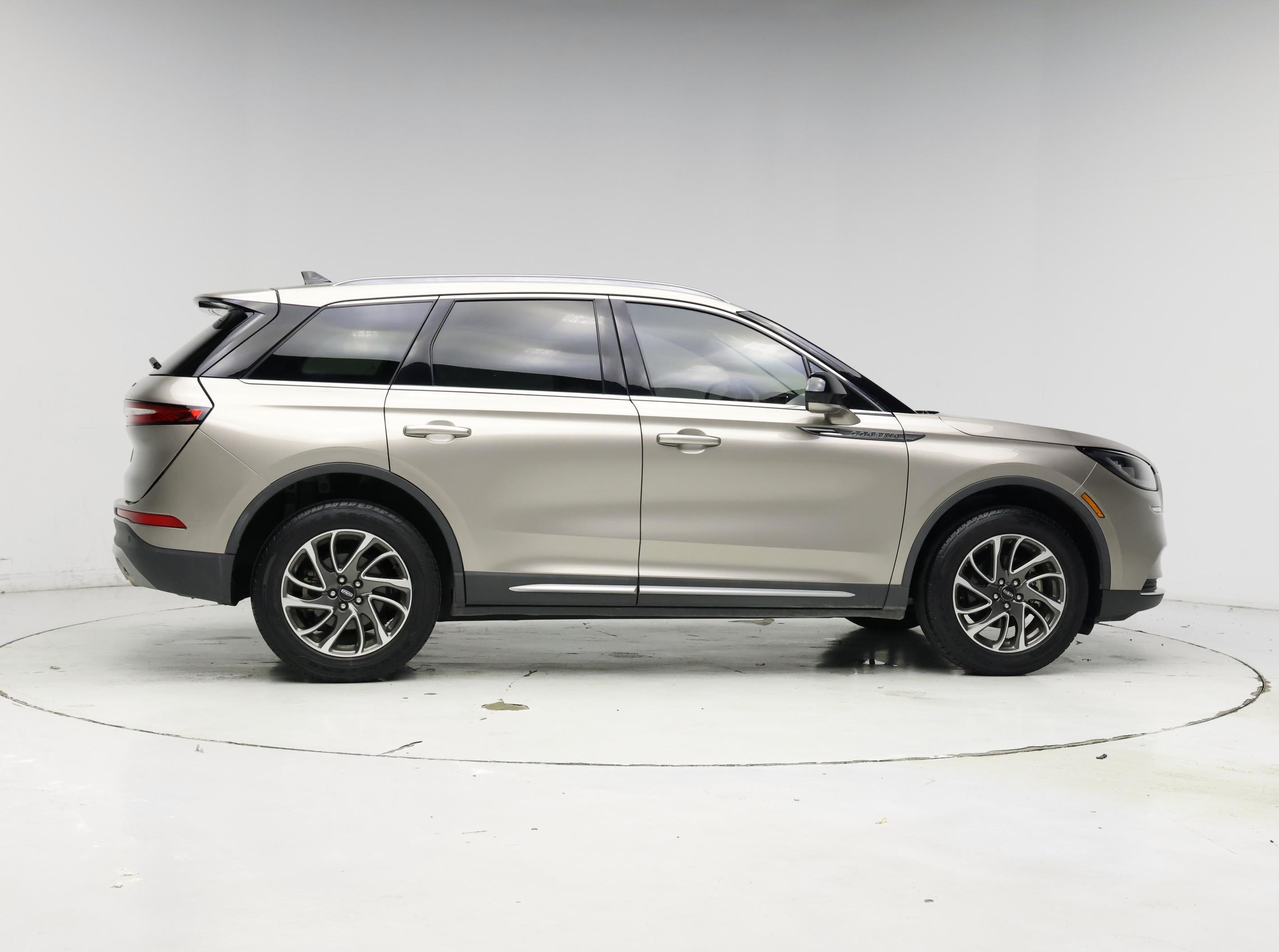 Thumbnail: 2020 Lincoln Corsair - 7