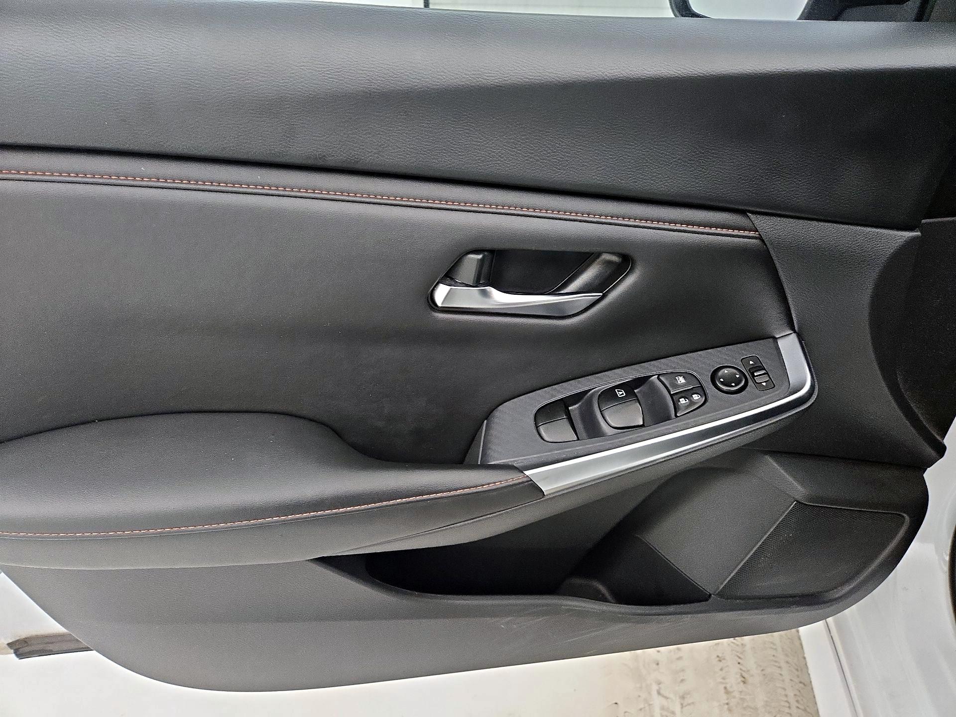 Thumbnail: 2023 Nissan Sentra - 12