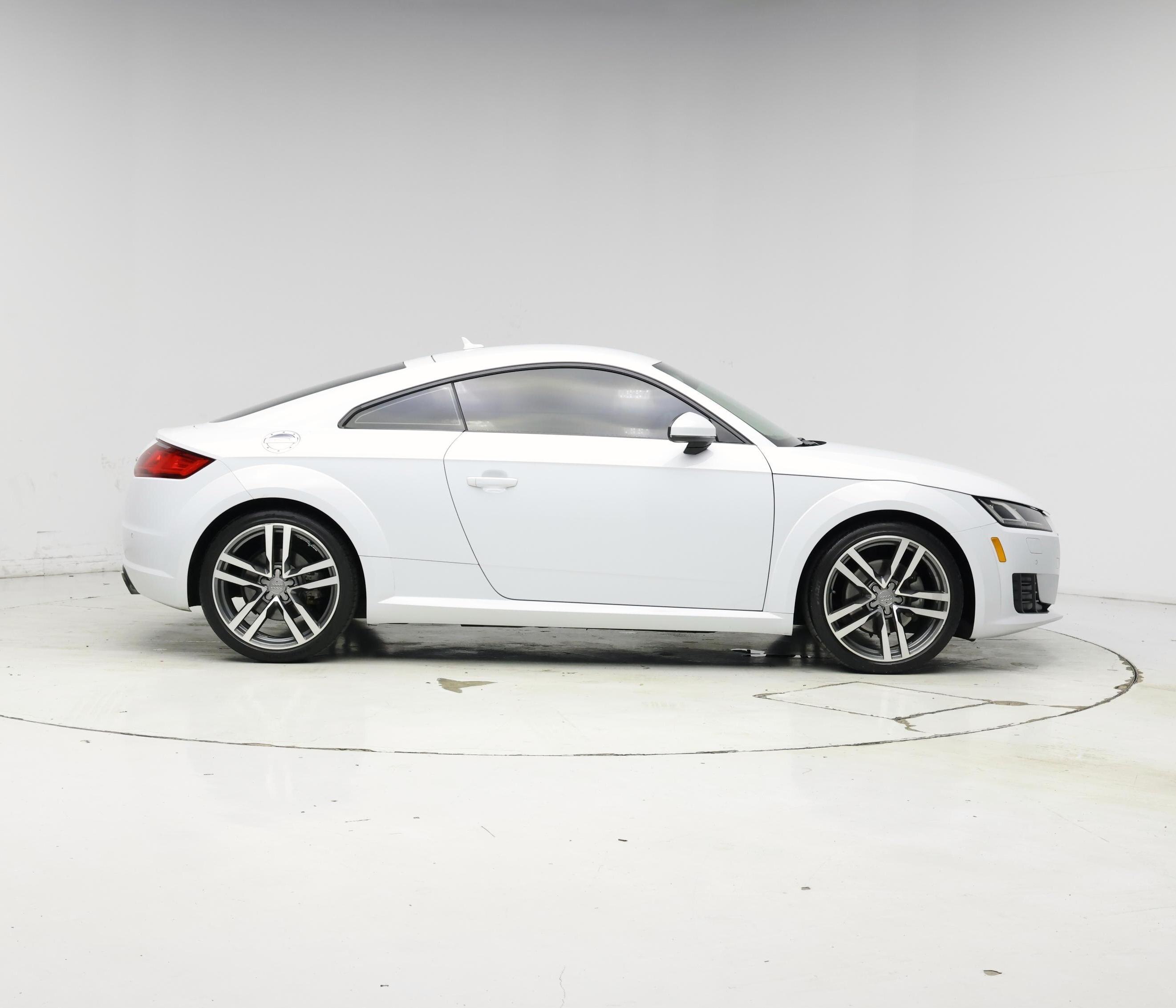 Thumbnail: 2016 Audi TT - 7