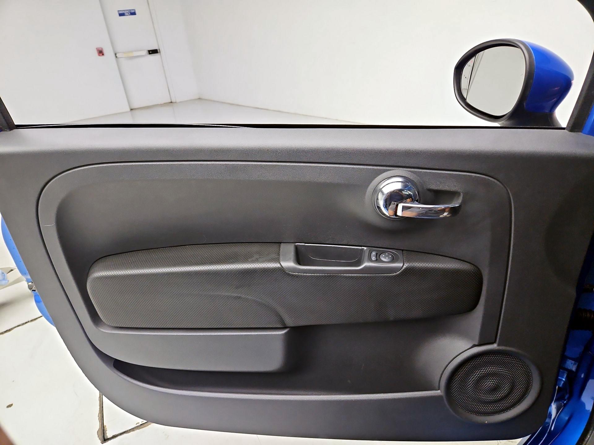 Thumbnail: 2015 Fiat 500 - 12