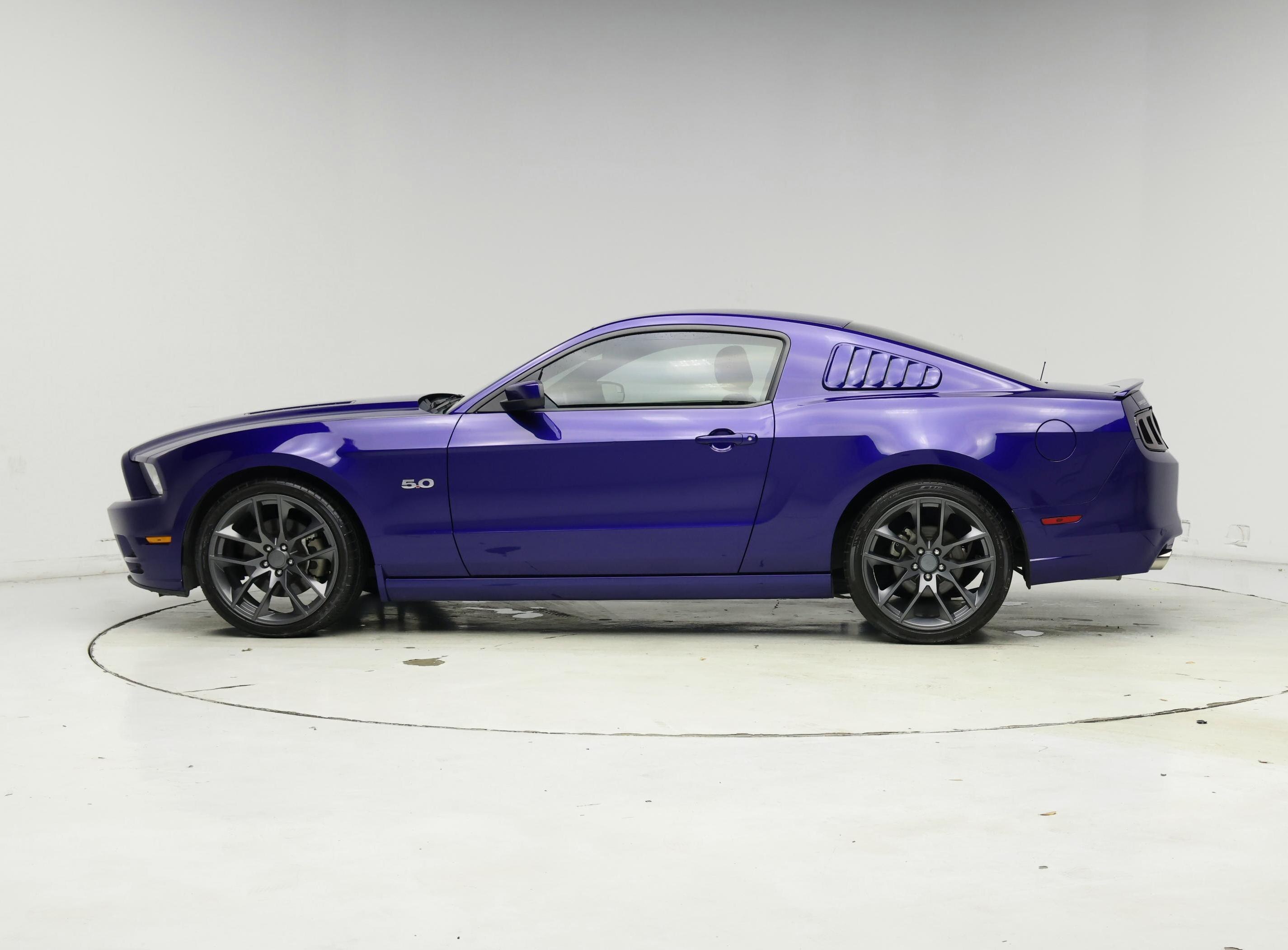 Thumbnail: 2014 Ford Mustang - 3