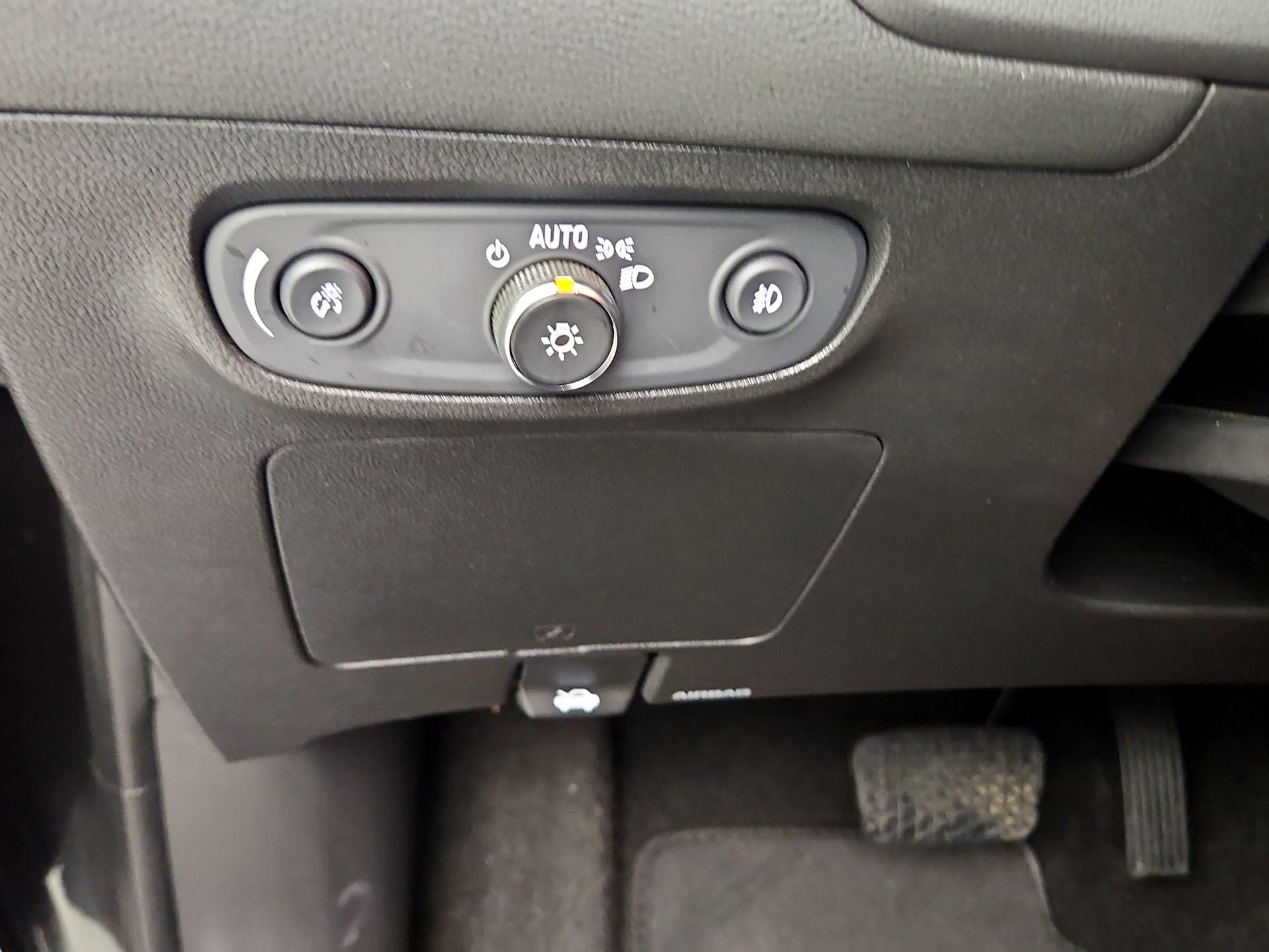 Thumbnail: 2022 Buick Encore GX - 13