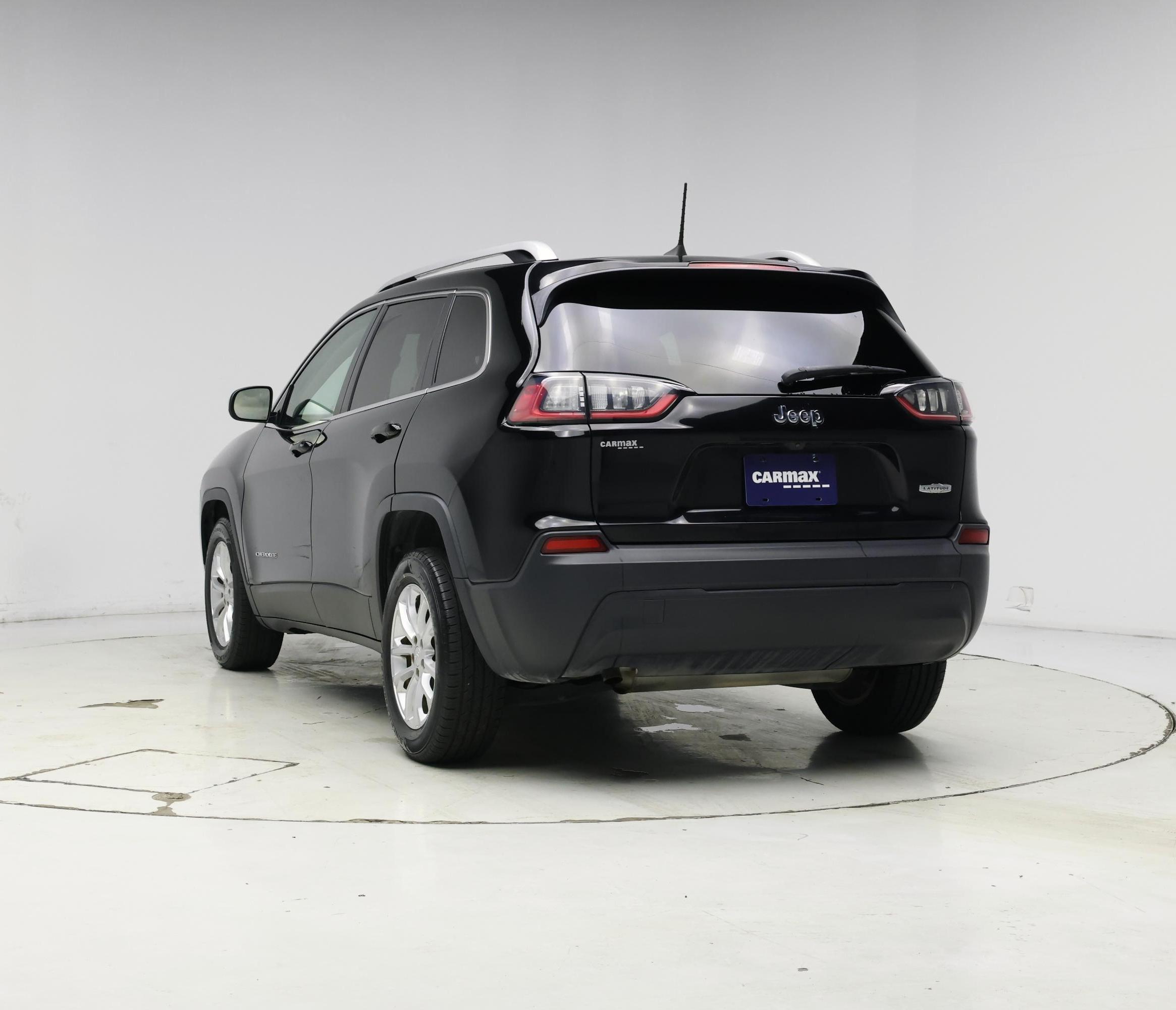 Thumbnail: 2019 Jeep Cherokee - 2