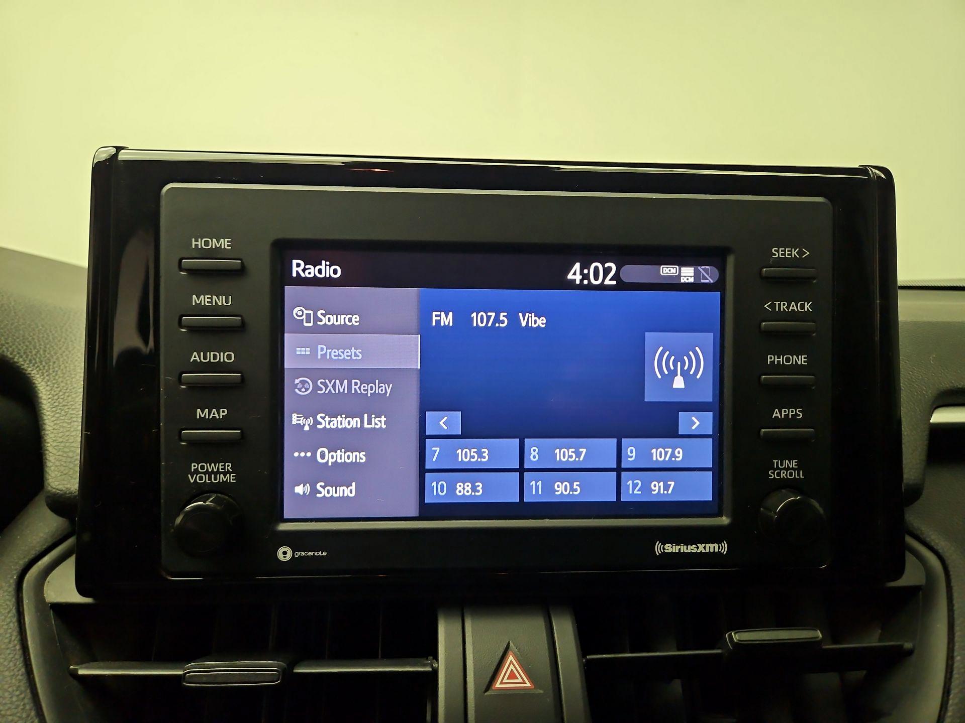 Thumbnail: 2021 Toyota RAV4 - 15