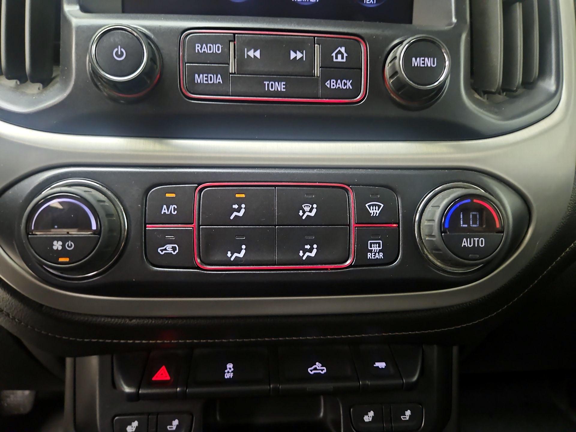 Thumbnail: 2016 GMC Canyon - 16
