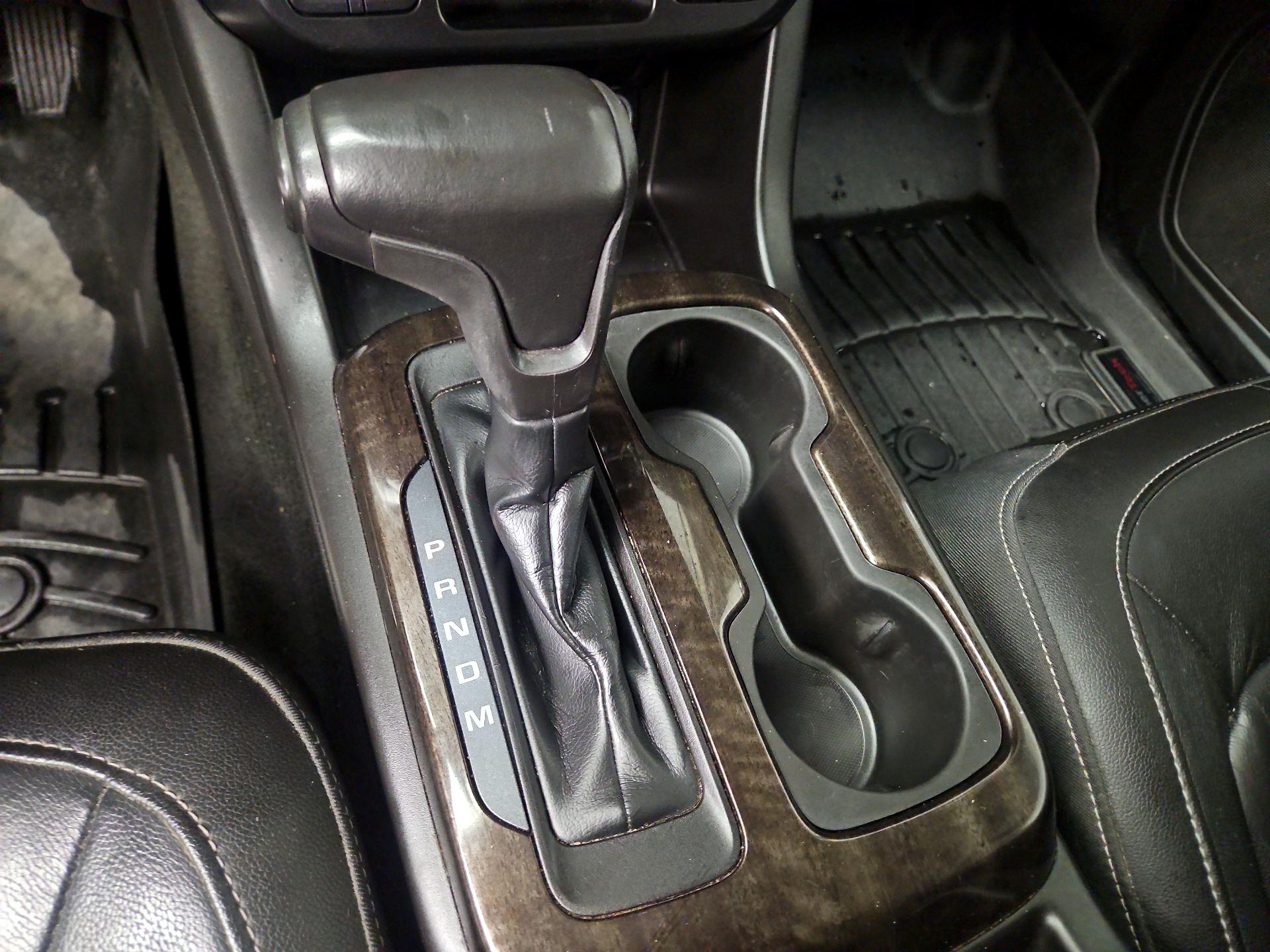 Thumbnail: 2016 GMC Canyon - 17