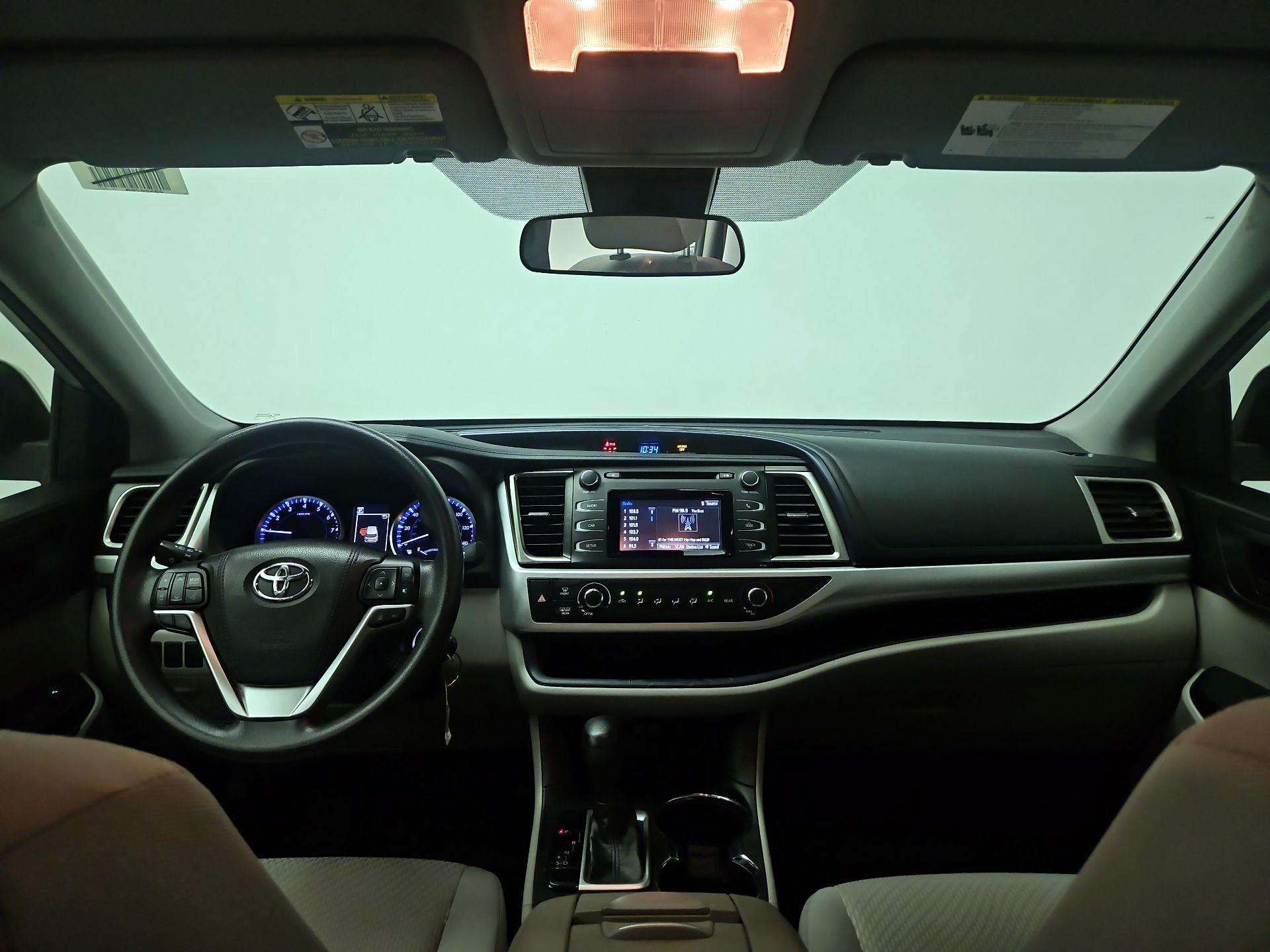 Thumbnail: 2018 Toyota Highlander - 9